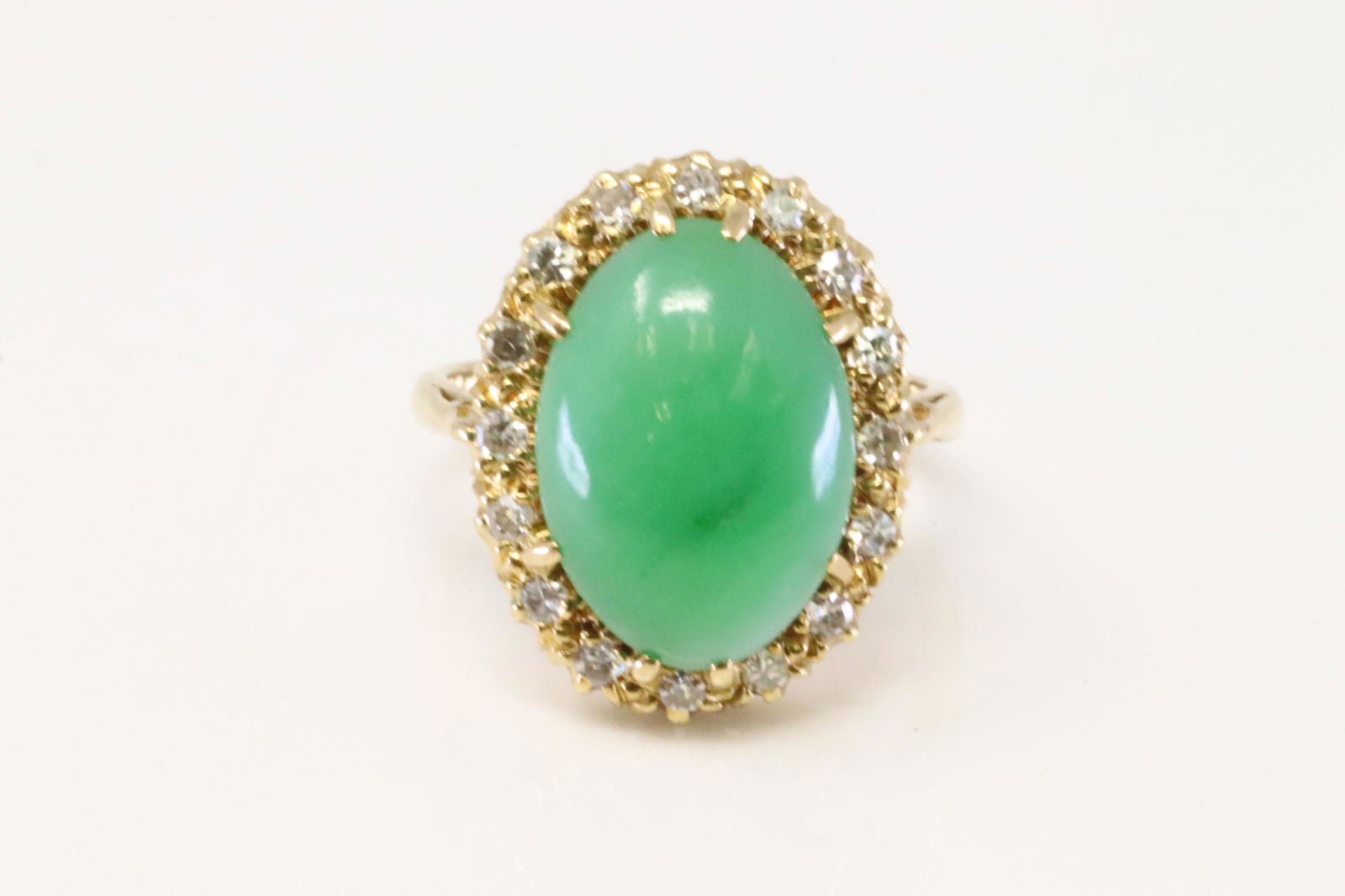 18Kt Yellow Gold Jade / Diamond Ring. (1 of 4)