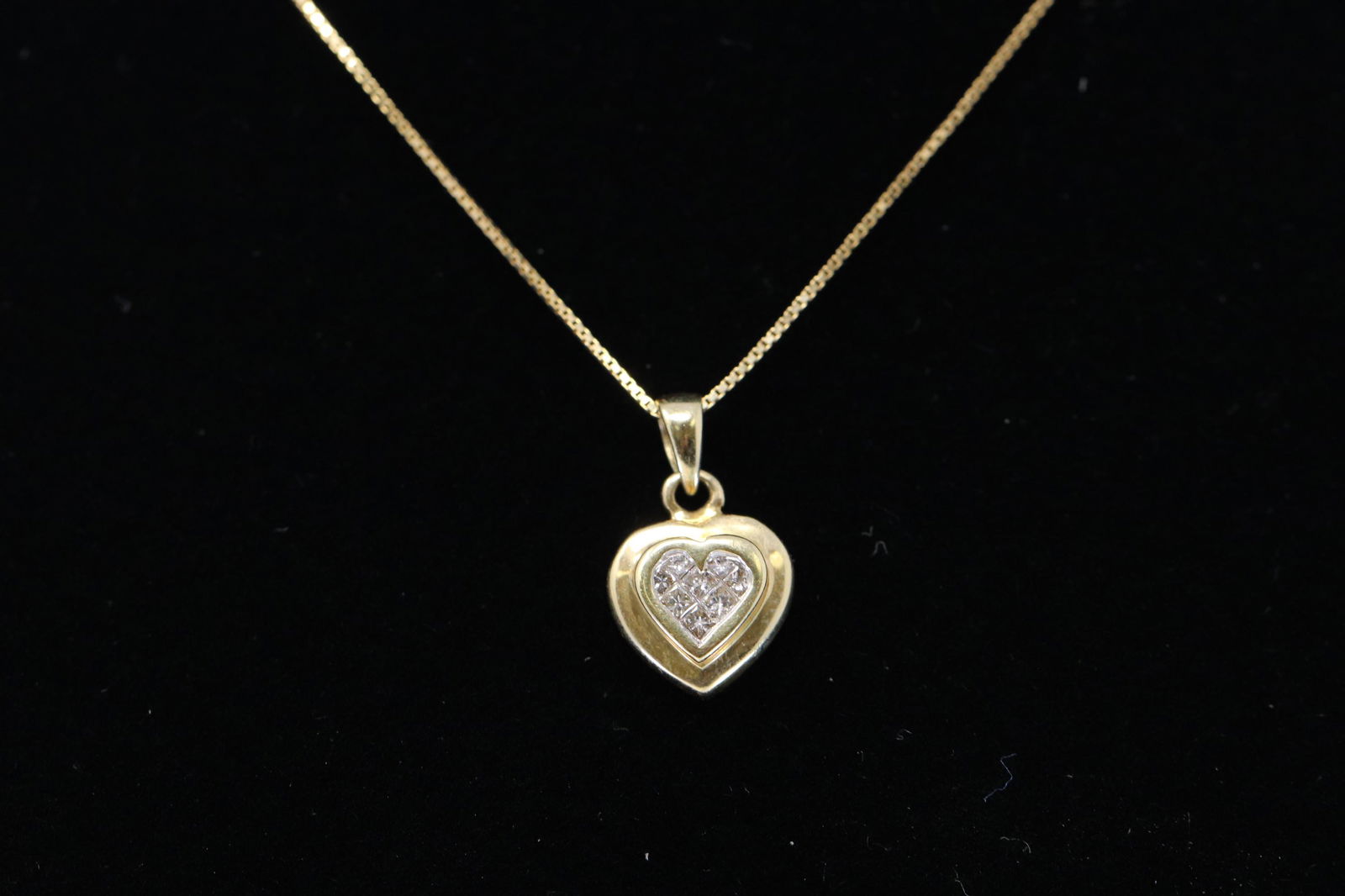 14Kt Diamond Heart Necklace (1 of 2)