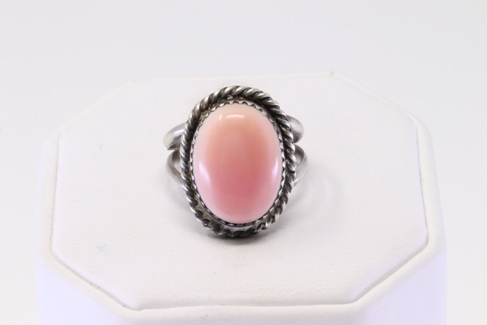 Native America Navajo Handmade Sterling Silver Pink Shell Concho Ring By C. (1 of 4)