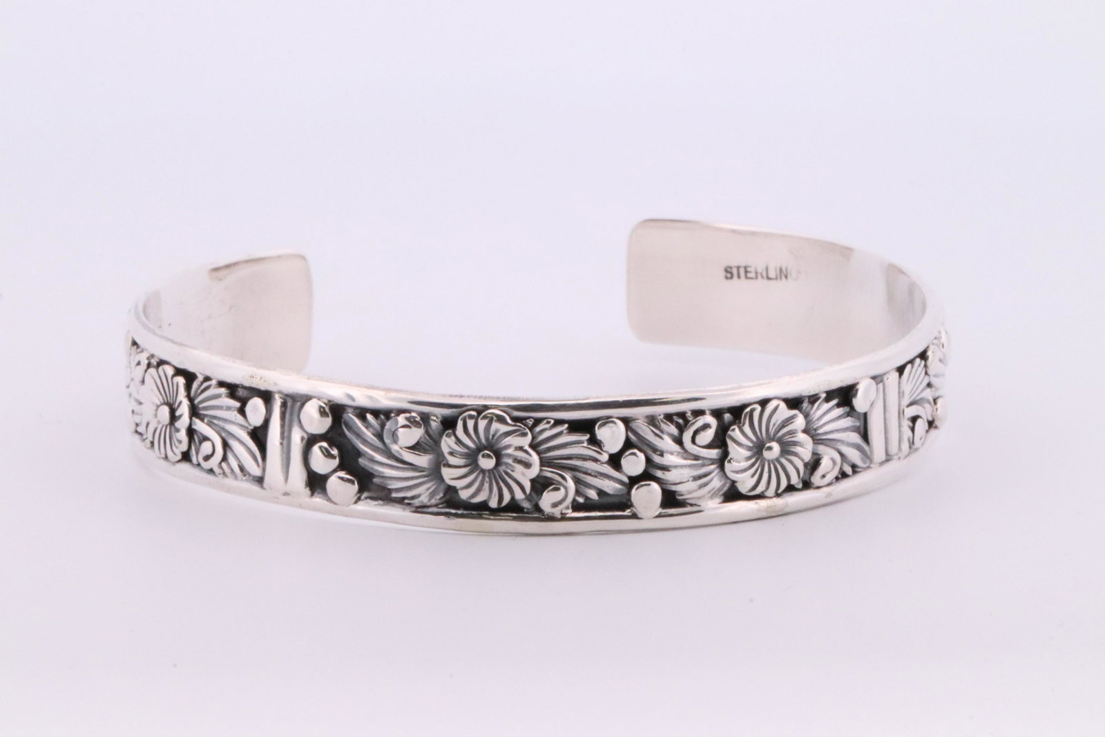 Native America Navajo Handmade Sterling Silver Floral Cuff Bracelet By Tom Dinetso. (1 of 4)