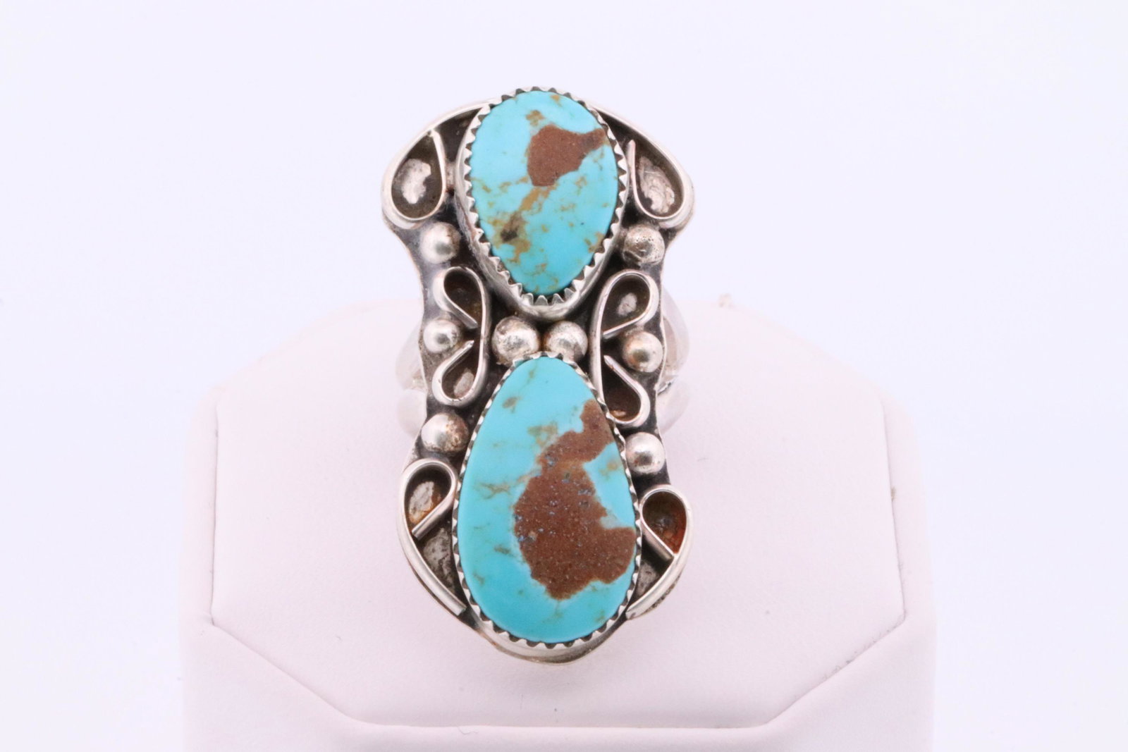Native American Navajo Handmade Sterling Silver Turquoise Ring By Rena Shelly.: This is a Native American Navajo Handmade Sterling Silver Turquoise Ring By Rena Shelly. Ring size: 7.25. Total weight: 18.8 Grams.