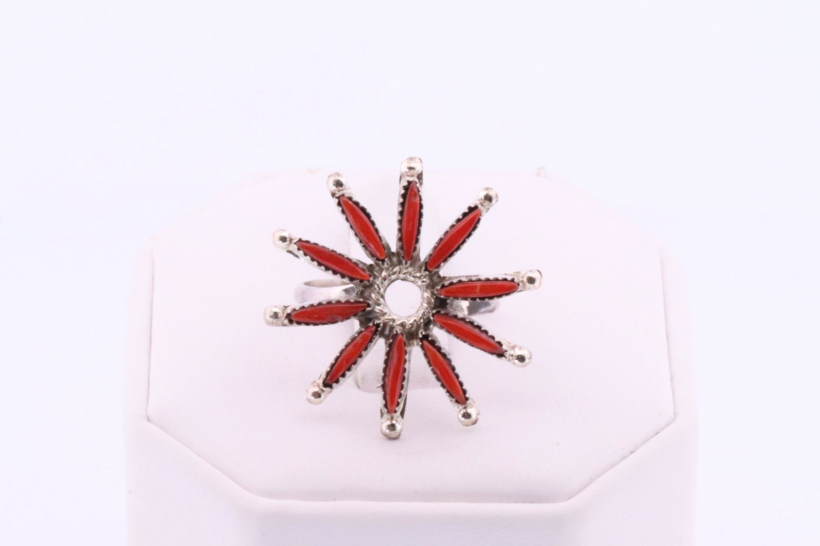 Native American Zuni Handmade Sterling Silver Coral Needlepoint Ring. (1 of 4)
