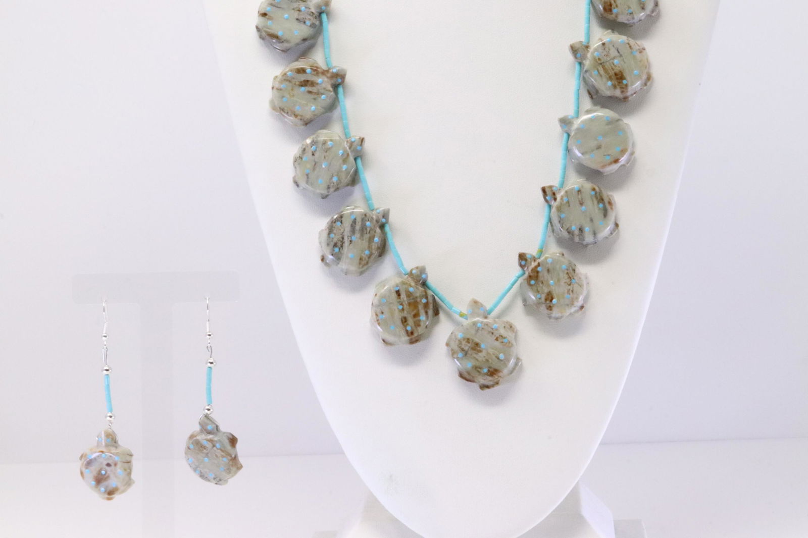 Native America Zuni Handmade Sterling Silver Bahti Turtle Turquoise Necklace & Earring's Set. (1 of 7)