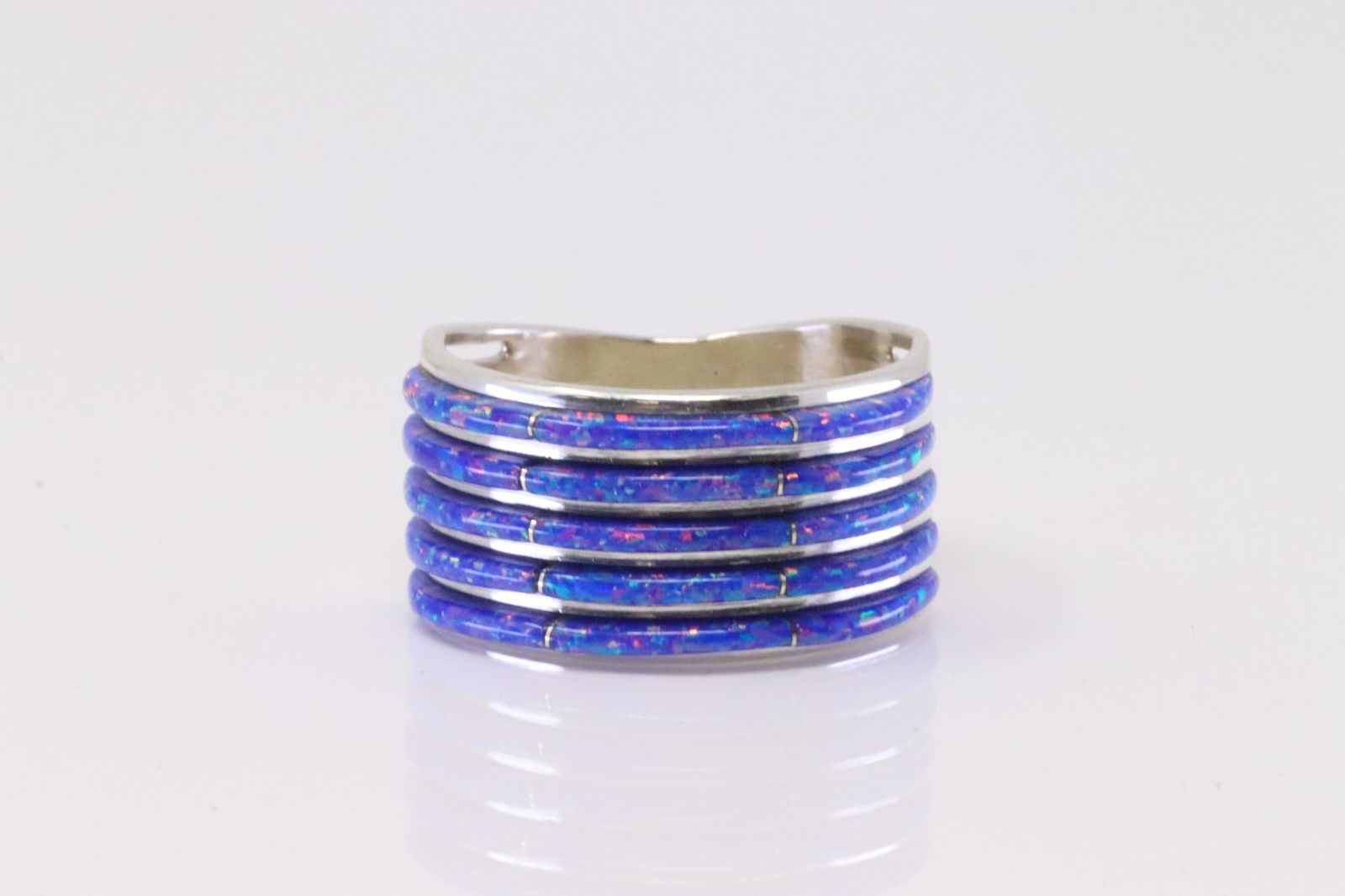 Native America Navajo Handmade Sterling Silver Synthetic Opal Inlay Ring. (1 of 4)