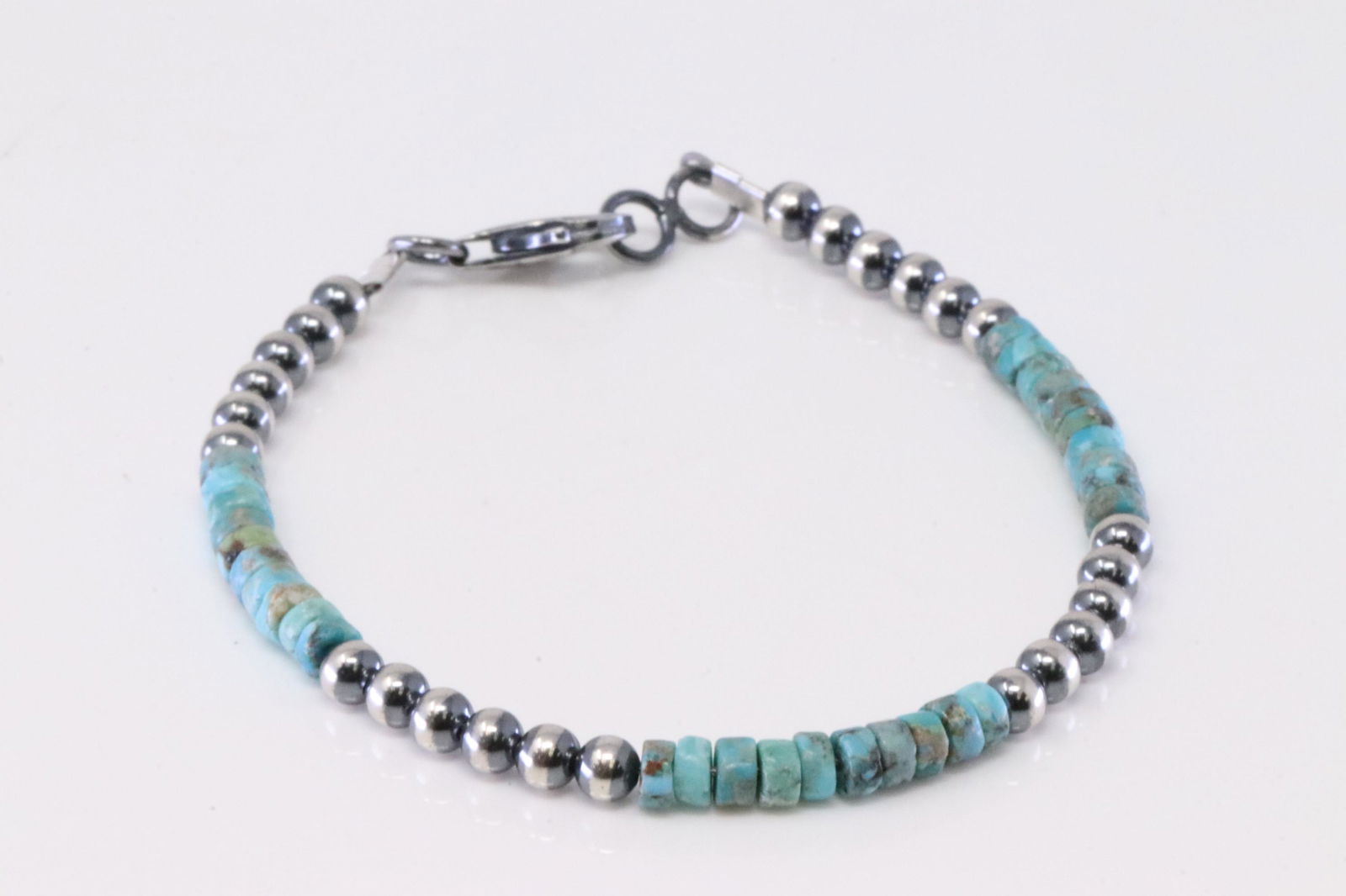 Native America Navajo Handmade Sterling Silver Turquoise Beaded Bracelet. (1 of 4)
