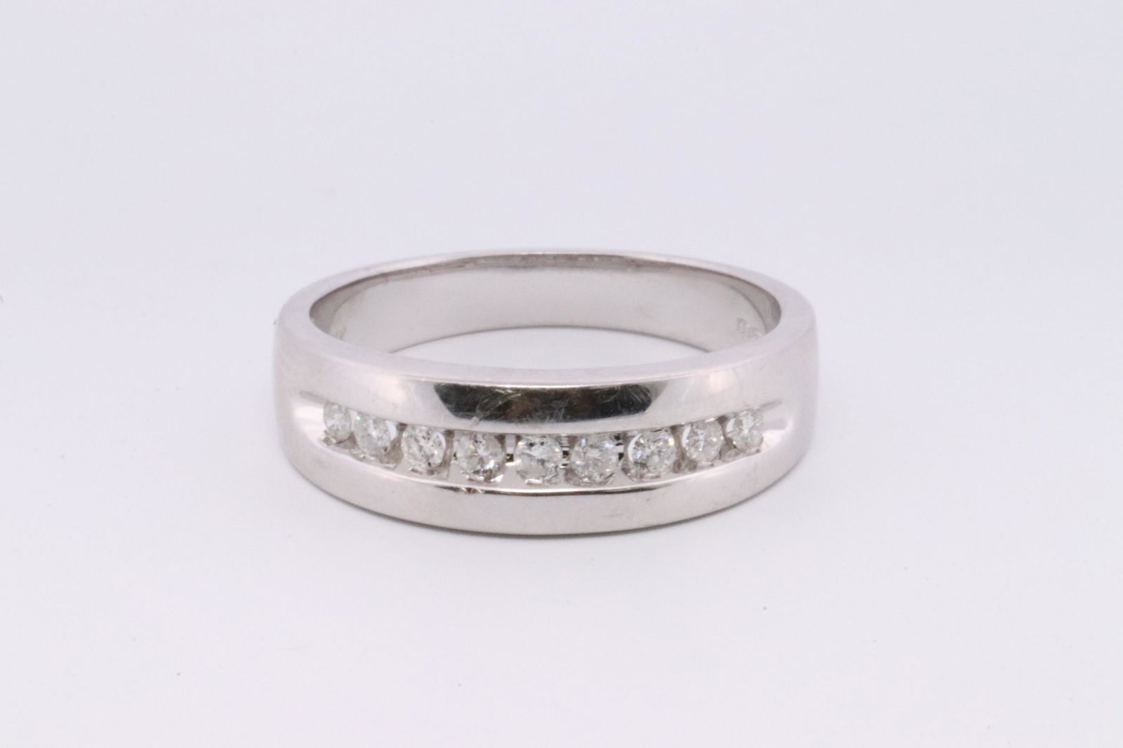 Diamond Band Ring 14Kt. (1 of 4)