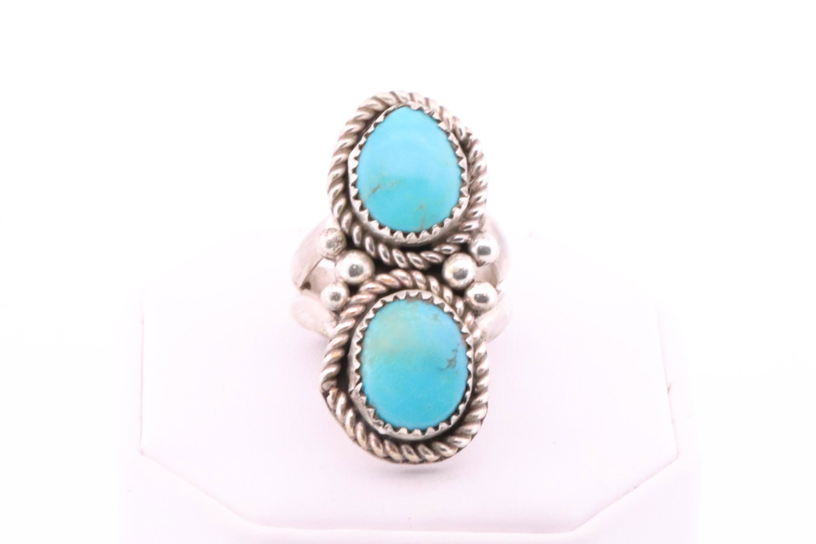 Native American Navajo Handmade Sterling Silver Turquoise Ring By Rena Shelly.: This is a Native American Navajo Handmade Sterling Silver Turquoise Ring By Rena Shelly. Ring size: 6.50. Total weight: 15.5 Grams.