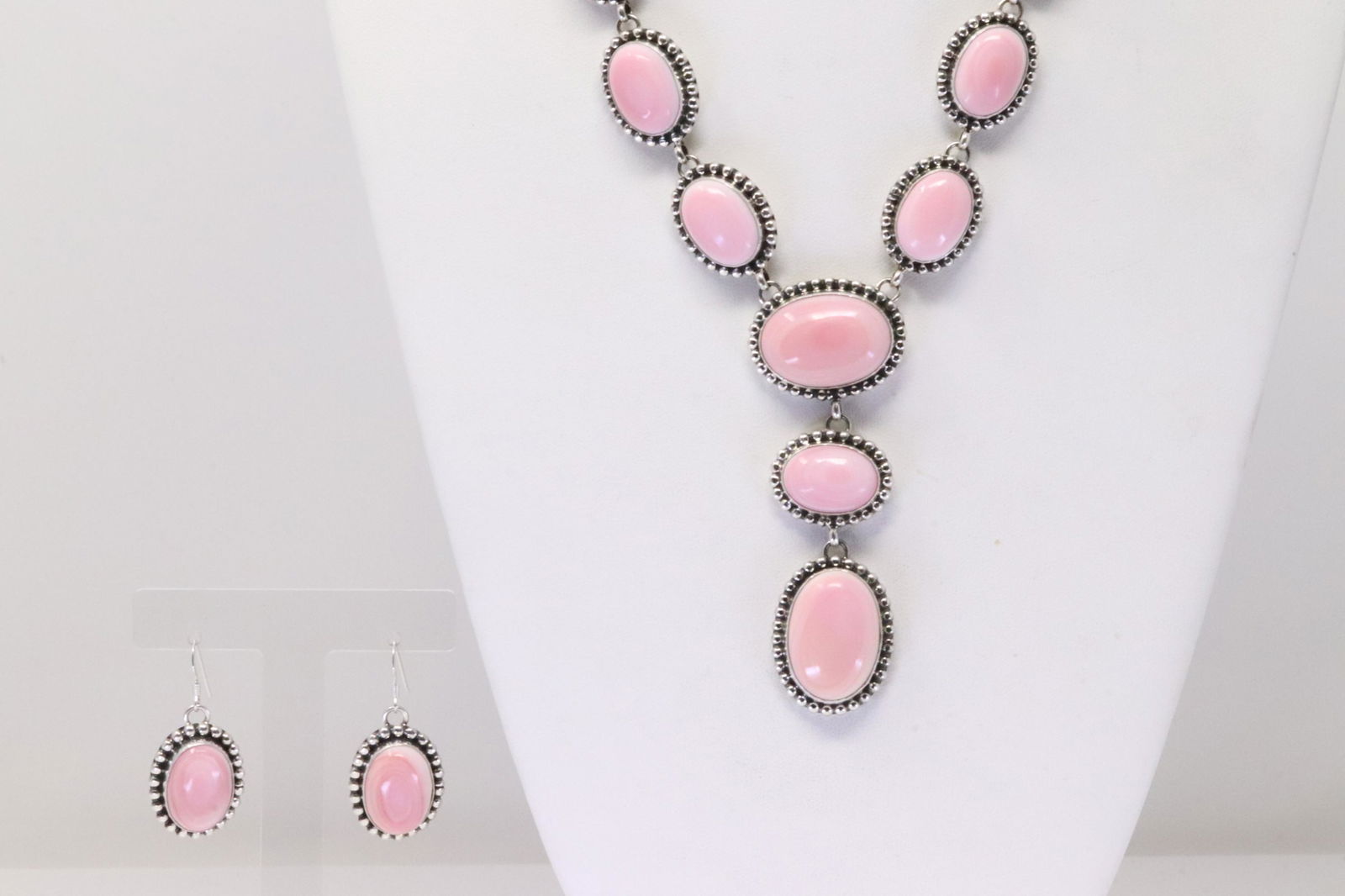 Native America Navajo Handmade Sterling Silver Pink Shell Concho Necklace & Earring's Set By Mary (1 of 6)