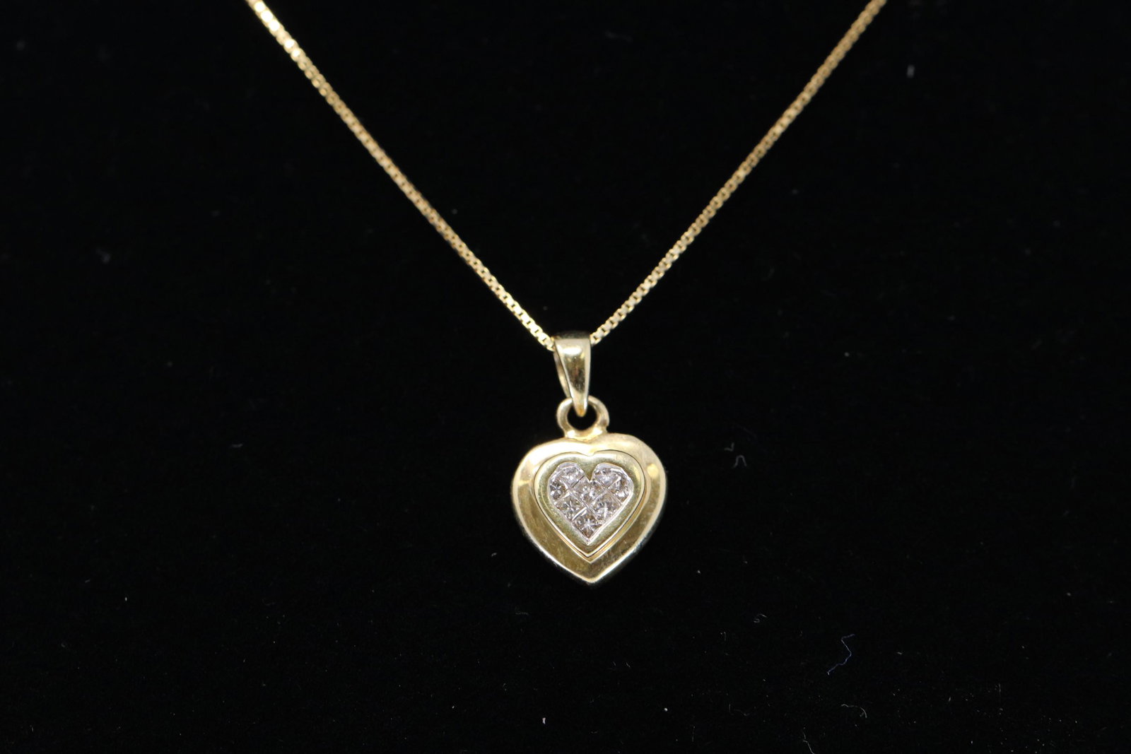 14Kt Diamond Heart Necklace (1 of 2)