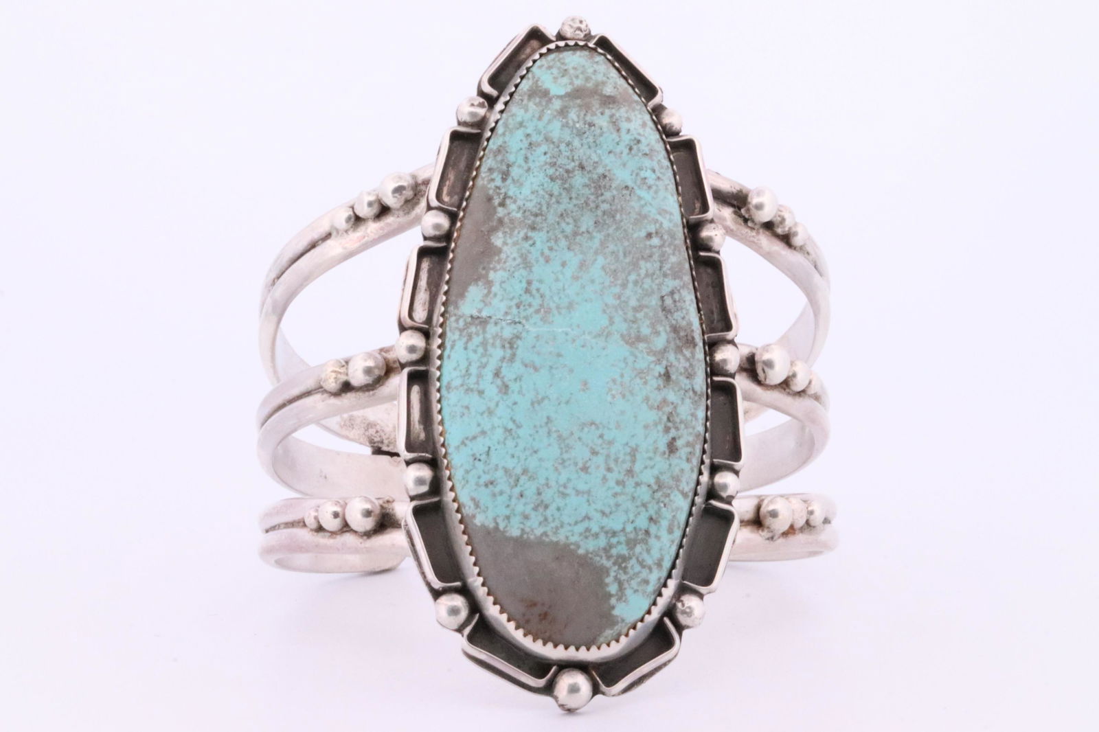 Native American Navajo Handmade Sterling Silver Turquoise Bracelet Desing Cuff. (1 of 4)