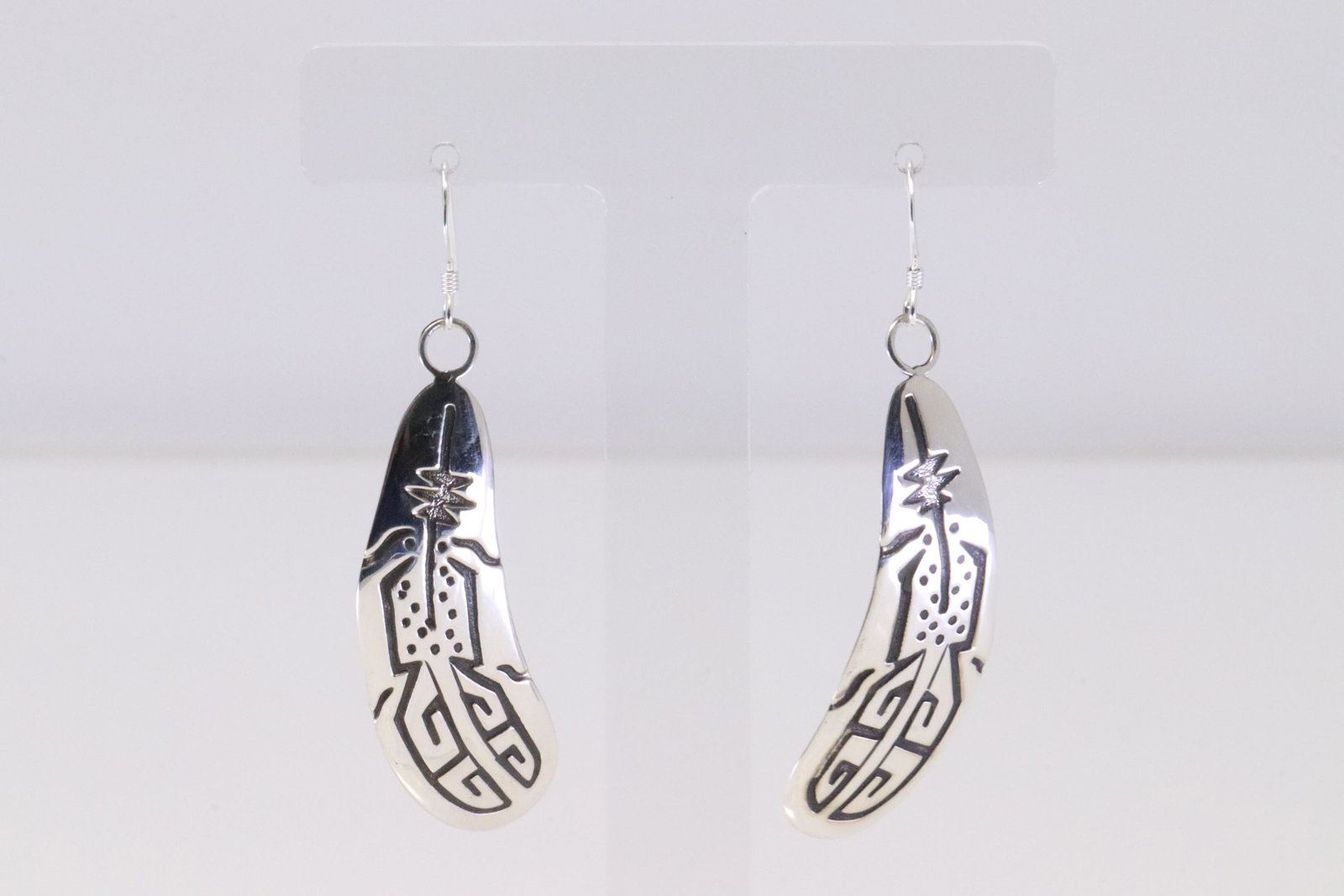 Native America Navajo Sterling Silver Overlay Feather Dangling Earring's By Sonny Gene Jr.: This is a Native America Navajo Sterling Silver Overlay Feather Dangling Earring's By Sonny Gene Jr.