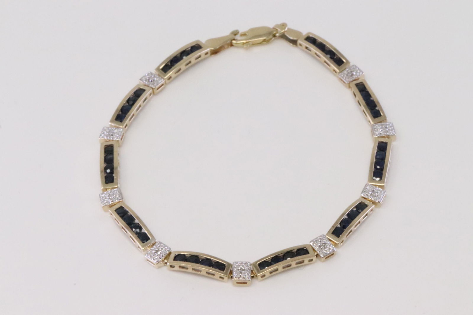 Sapphire & Diamond Bracelet 10Kt. (1 of 4)