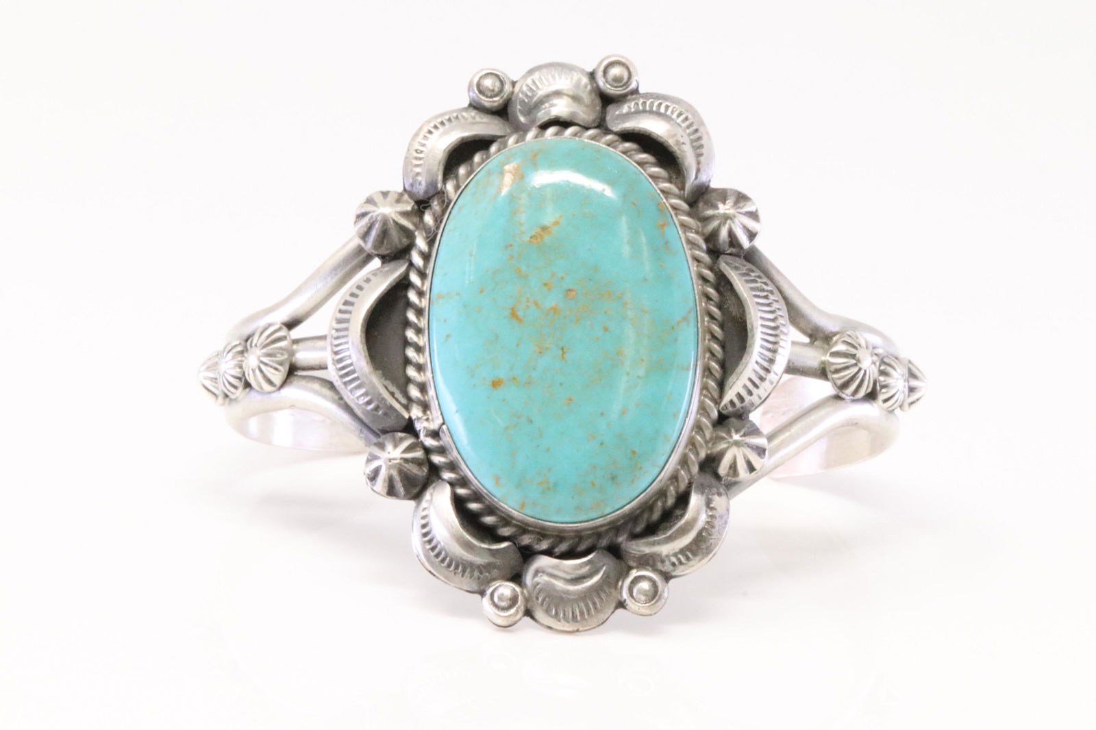 Native America Navajo Sterling Silver Kingman Turquoise Bracelet Cuff By Gilbert Smith. (1 of 4)
