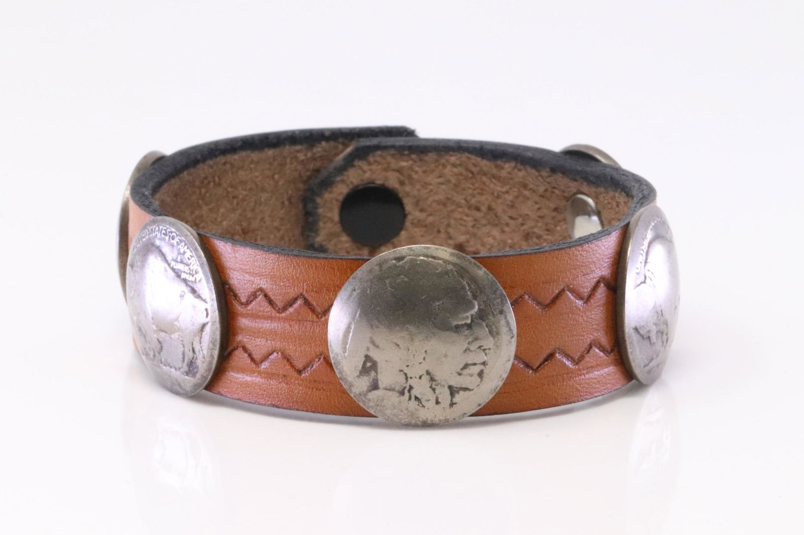 Native America Navajo Sterling Silver Buffalo Nickel Leather Cuff Bracelet. (1 of 4)