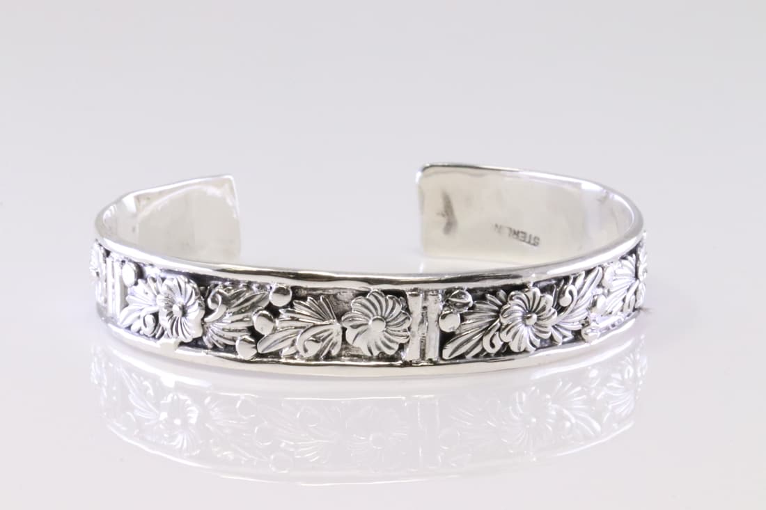 Native America Navajo Sterling Silver Floral Bracelet Cuff By Tom Dinetso. (1 of 4)
