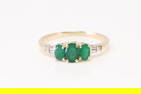 Emerald & Diamond Ring 10Kt.