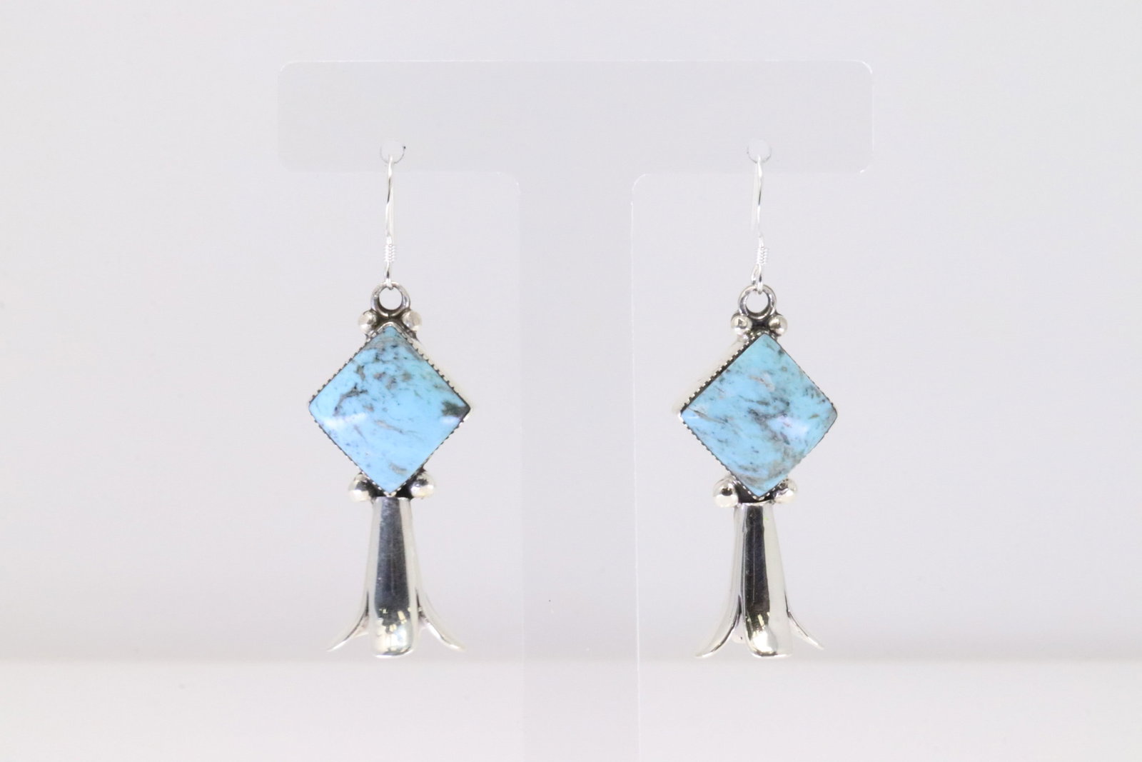 Native American Navajo Sterling Silver Turquoise Squash Blossom Dangling Earring's By Suzanna: This is a Native American Navajo Sterling Silver Turquoise Squash Blossom Dangling Earring's By Suzanna Johnson.
