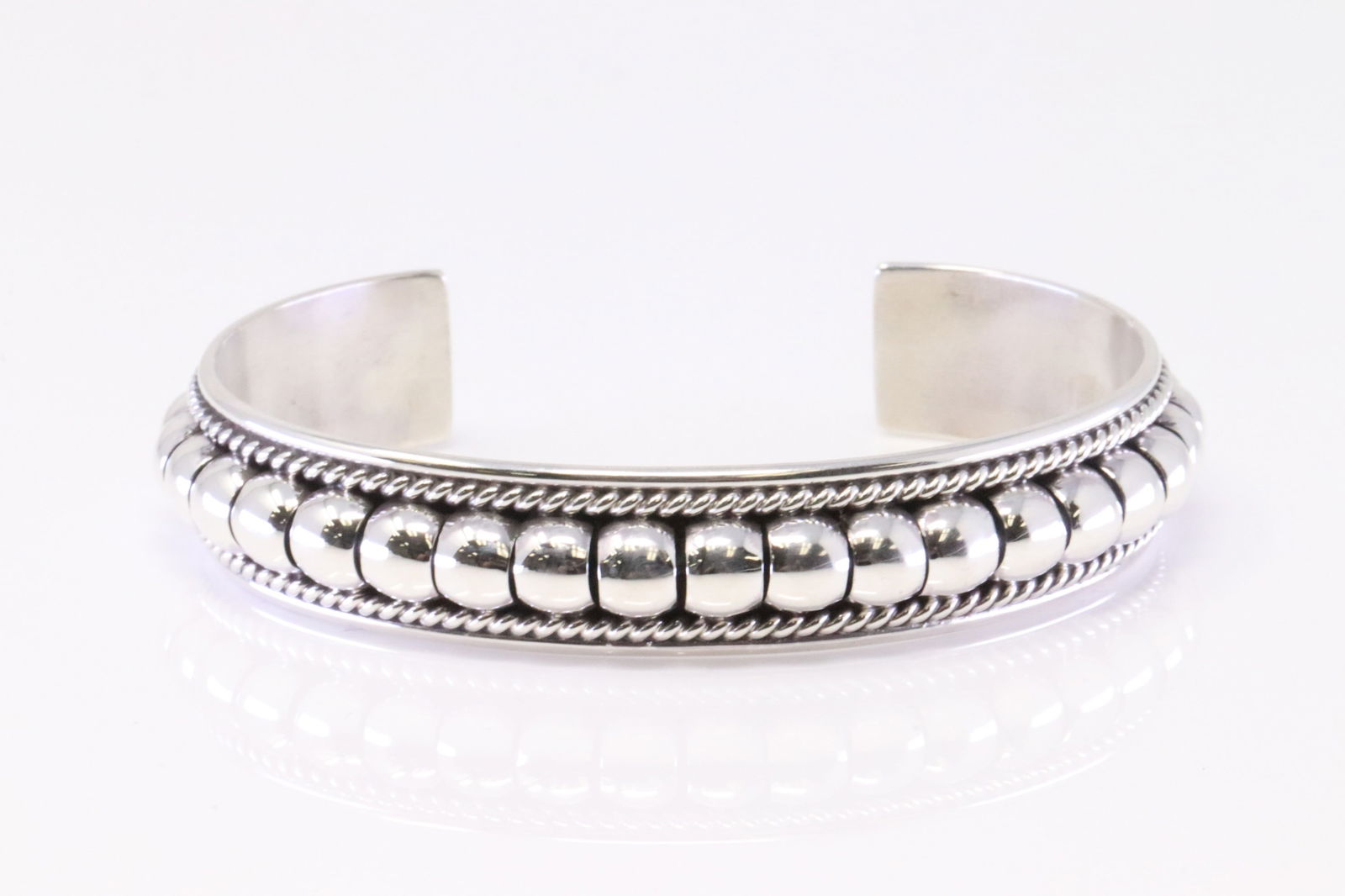 Native America Navajo Sterling Silver Bracelet Cuff By Thomas Charley. (1 of 4)