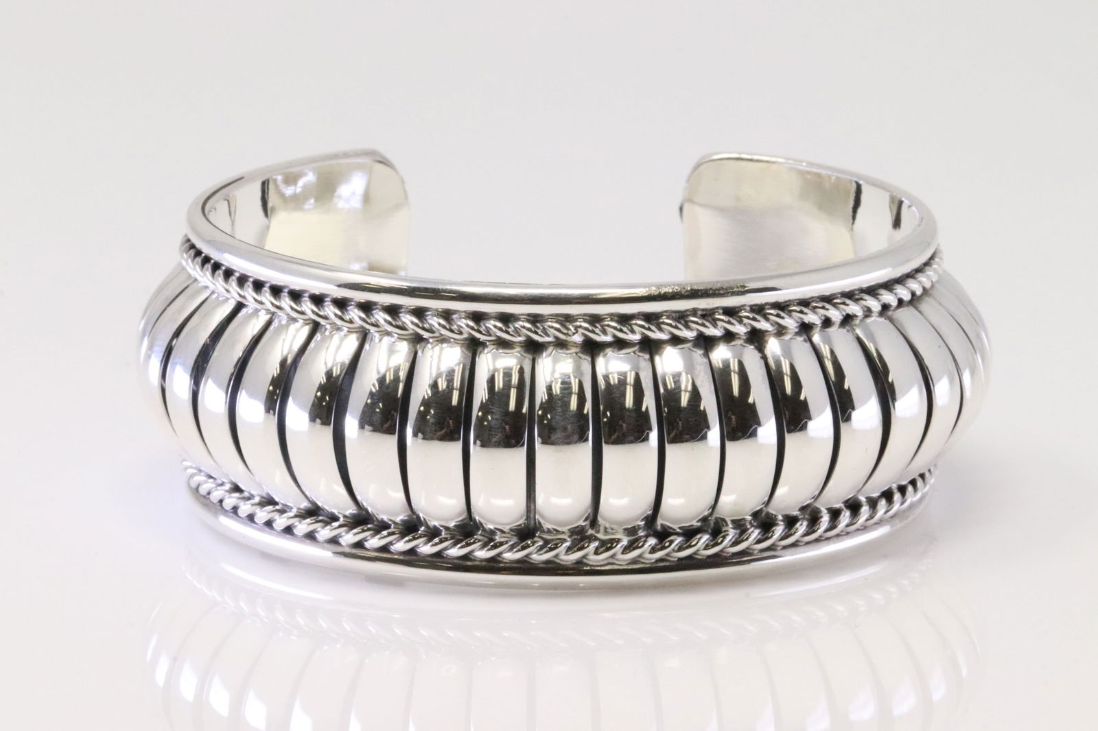 Native America Navajo Sterling Silver Bracelet Cuff By Manuel Johnson. (1 of 4)
