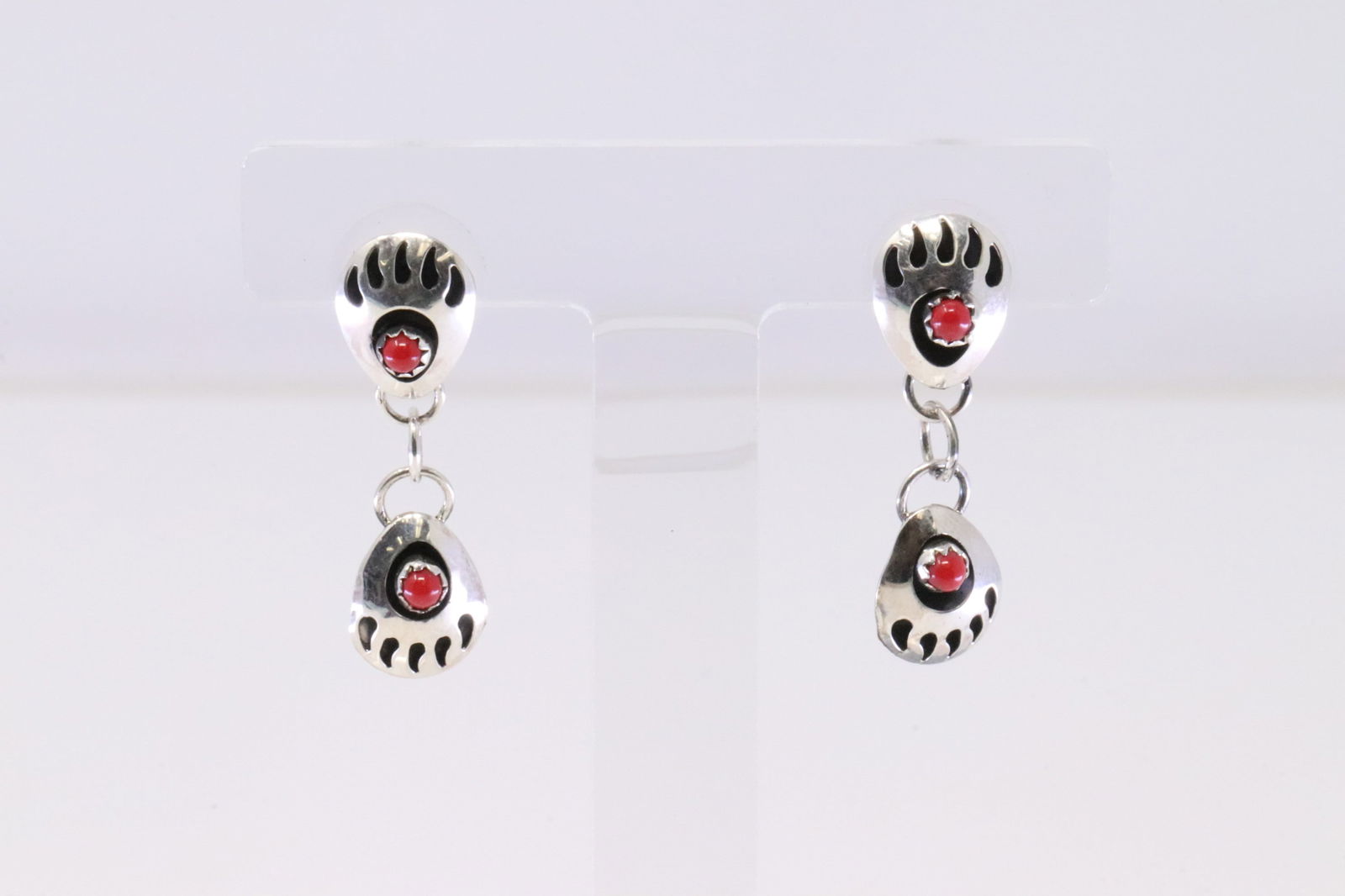 Native America Navajo Sterling Silver Bear Paw Coral Post Earring's By Esther White. (1 of 4)