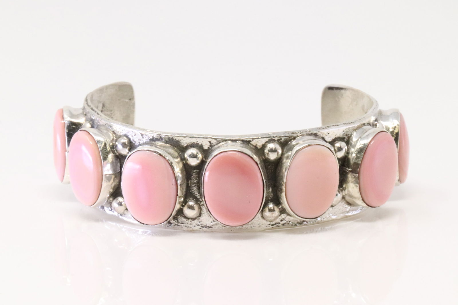 Native America Zuni Sterling Silver Pink Shell Concho Bracelet Cuff By Jude Candelaria. (1 of 4)