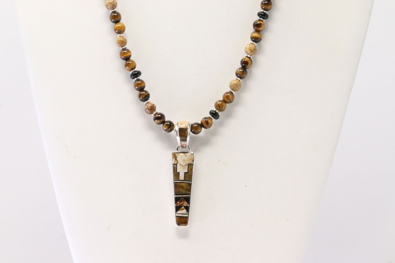 Native America Navajo Sterling Silver Multi-Color Stone Necklace. (1 of 4)