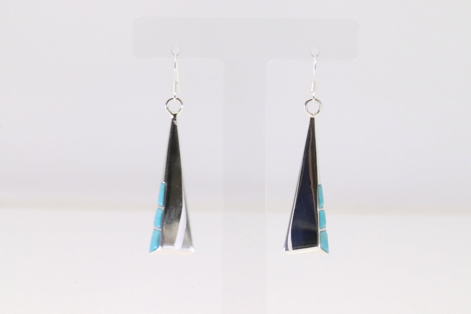 Native America Navajo Sterling Silver Turquoise Dangling Earring's By Leonard Jim.: This is a Native America Navajo Sterling Silver Turquoise Dangling Earring's By Leonard Jim.