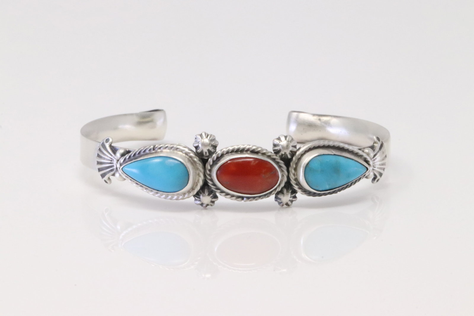 Native America Navajo Sterling Silver Coral & Turquoise Bracelet By Bobby Platero.: This is a Native America Navajo Sterling Silver Coral & Turquoise Bracelet By Bobby Platero.