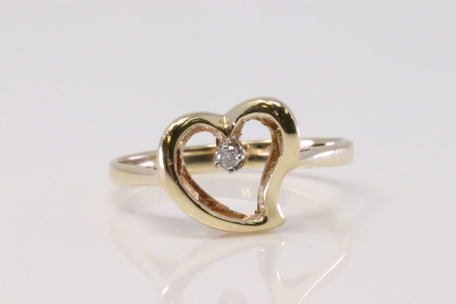 14kt Yellow Gold Heart Diamond Ring. (1 of 3)