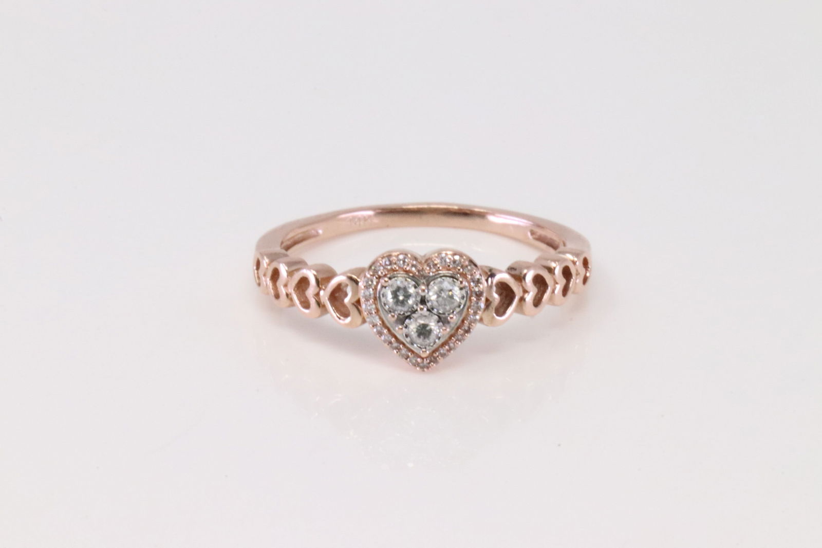 Heart Diamond Ring 14Kt. (1 of 4)