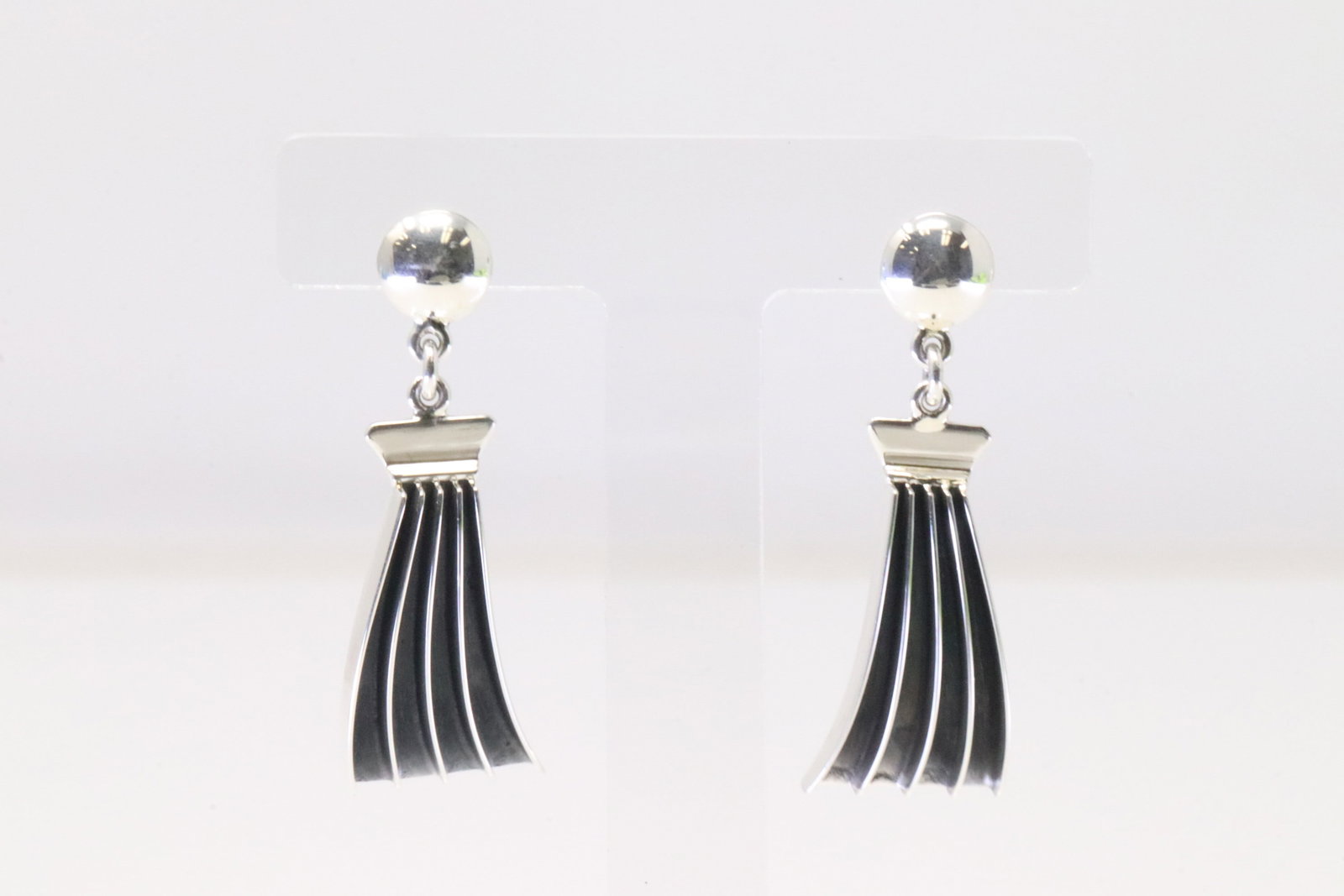 Native American Navajo Sterling Silver Post / Dangling Earring's By James Bahe.: This is a Native American Navajo Sterling Silver Post / Dangling Earring's By James Bahe.