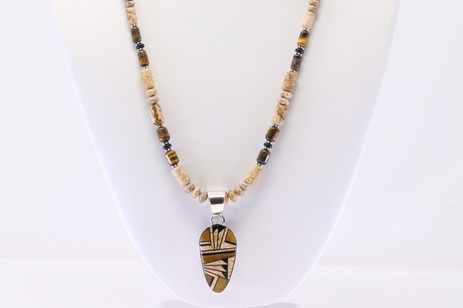 Native American Navajo Sterling Silver Multi-Color Stone Necklace. (1 of 4)