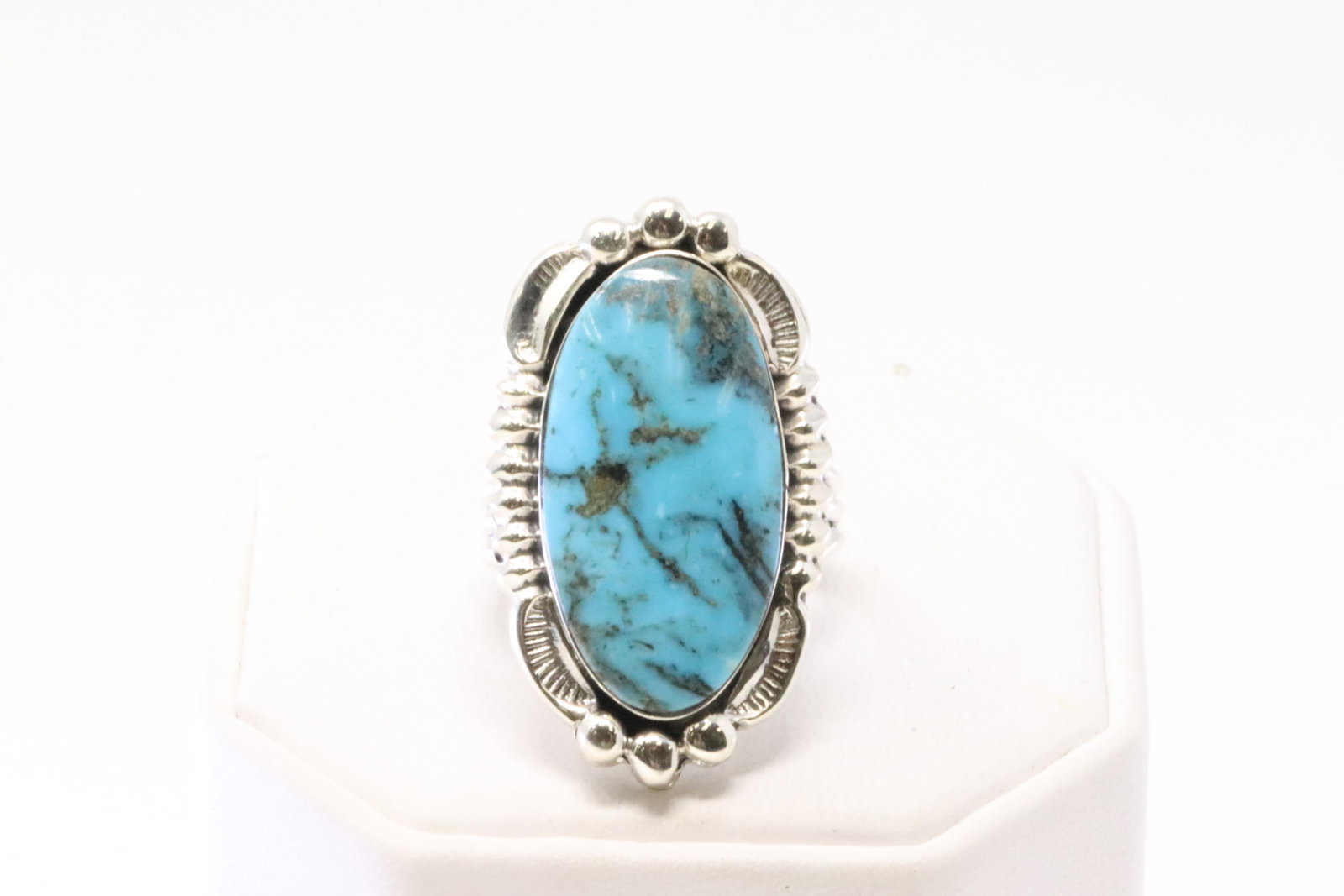 Native America Navajo Sterling Silver Turquoise Ring By Sheena Jack.: This is a Native America Navajo Sterling Silver Turquoise Ring By Sheena Jack. Ring size: 8.00.