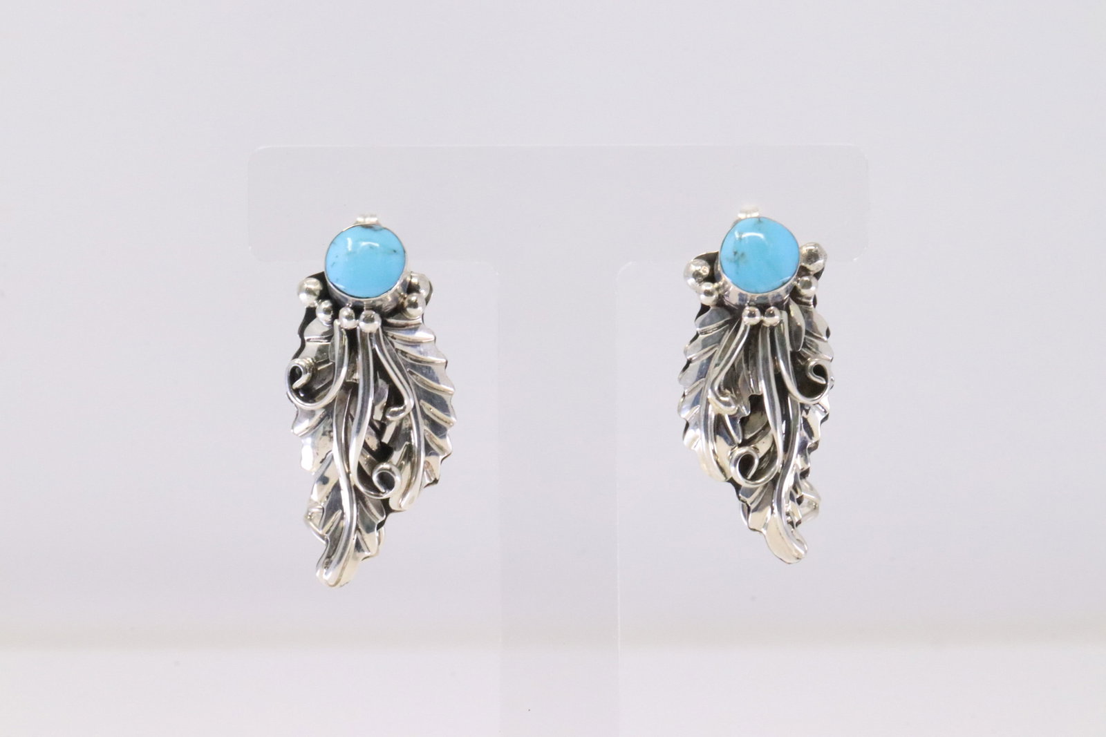 Native America Navajo Sterling Silver Turquoise Post Earring's By Gilbert Smith.: This is a Native America Navajo Sterling Silver Turquoise Post Earring's By Gilbert Smith.