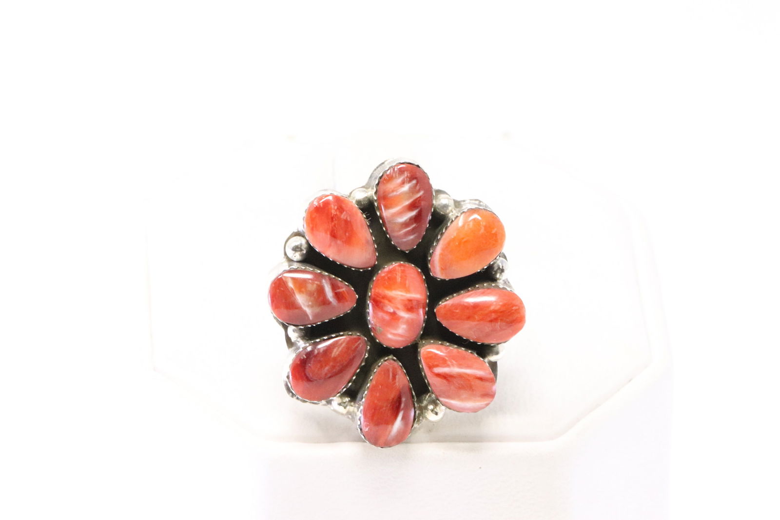 Native America Navajo Sterling Silver Spiny Oyster Ring By Sadie Jim. (1 of 4)