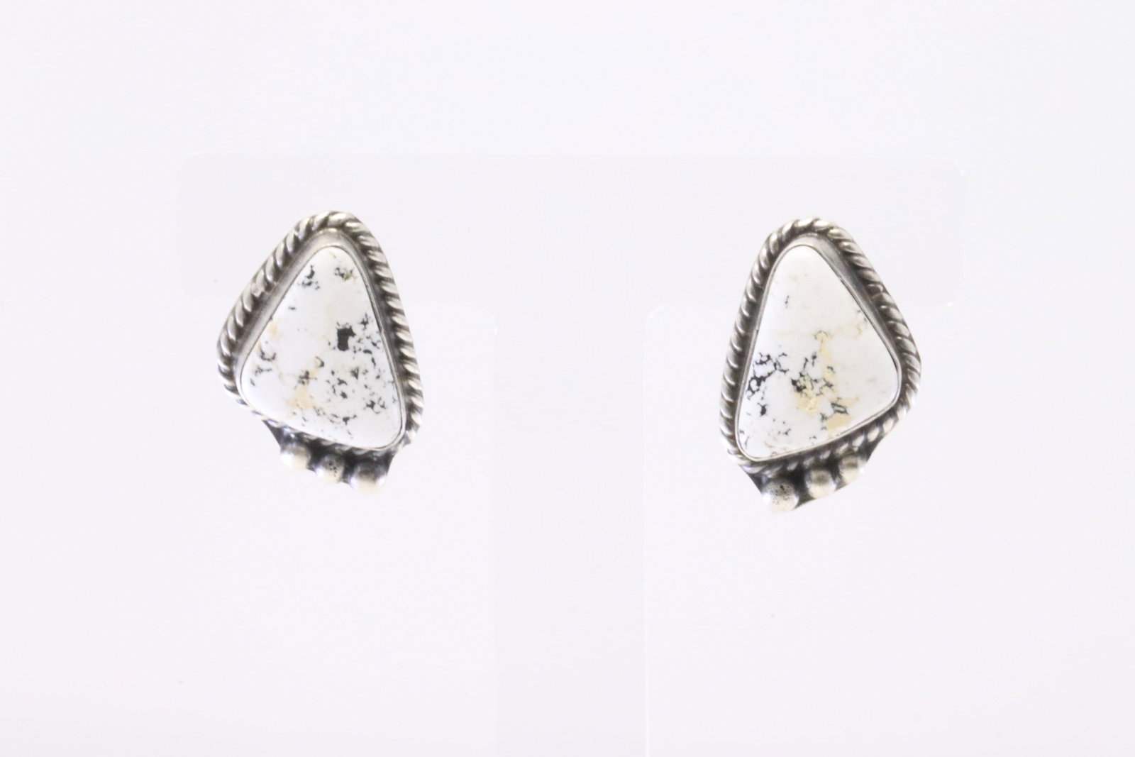 Native America Navajo Sterling Silver White Buffalo Post Earring's By Judith Dixon.: This is a Native America Navajo Sterling Silver White Buffalo Post Earring's By Judith Dixon.