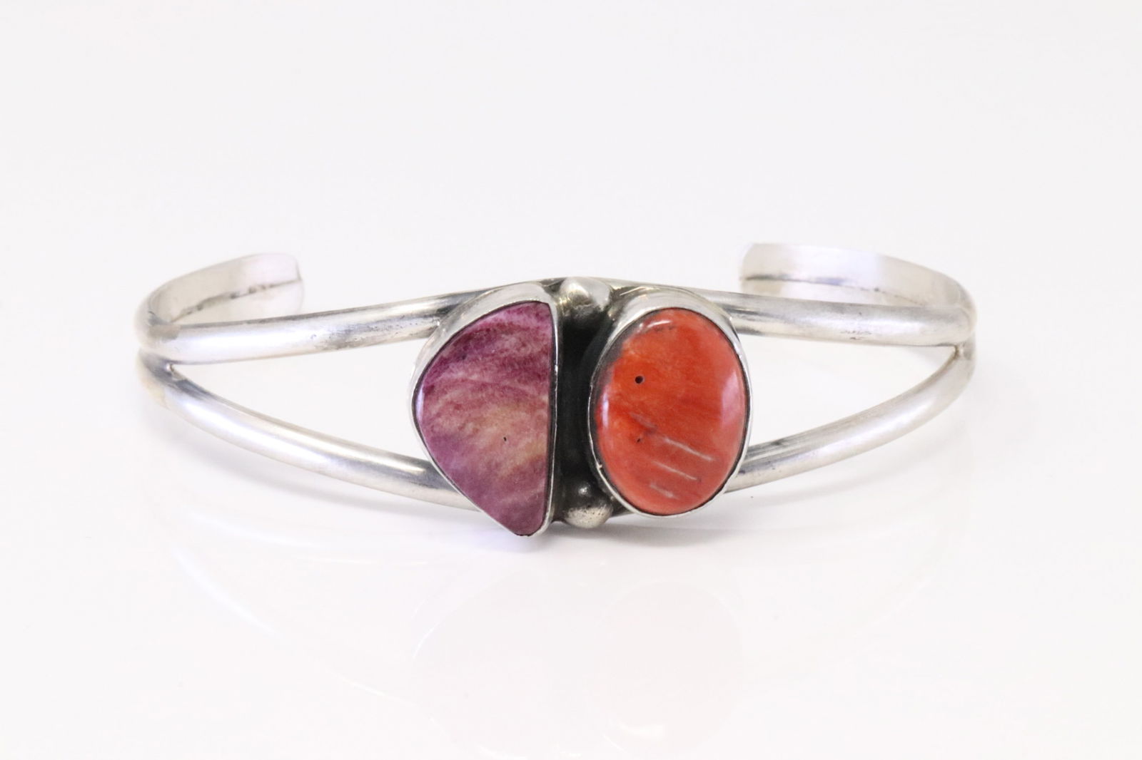 Native America Navajo Sterling Silver Spiny Oyster Bracelet By Augustine Largo. (1 of 4)