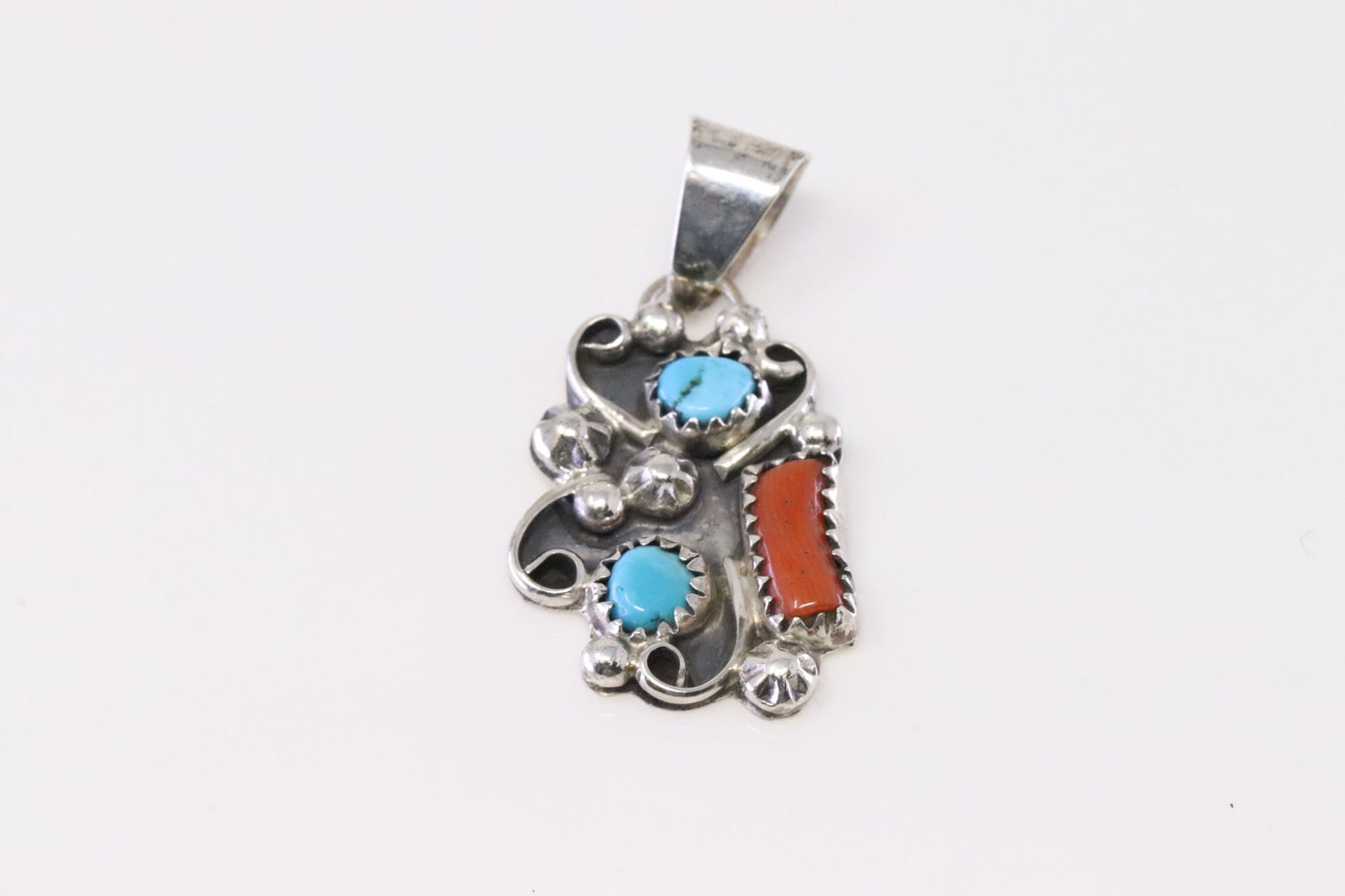 Native America Navajo Sterling Silver Coral & Turquoise Pendant By David Morris. (1 of 2)