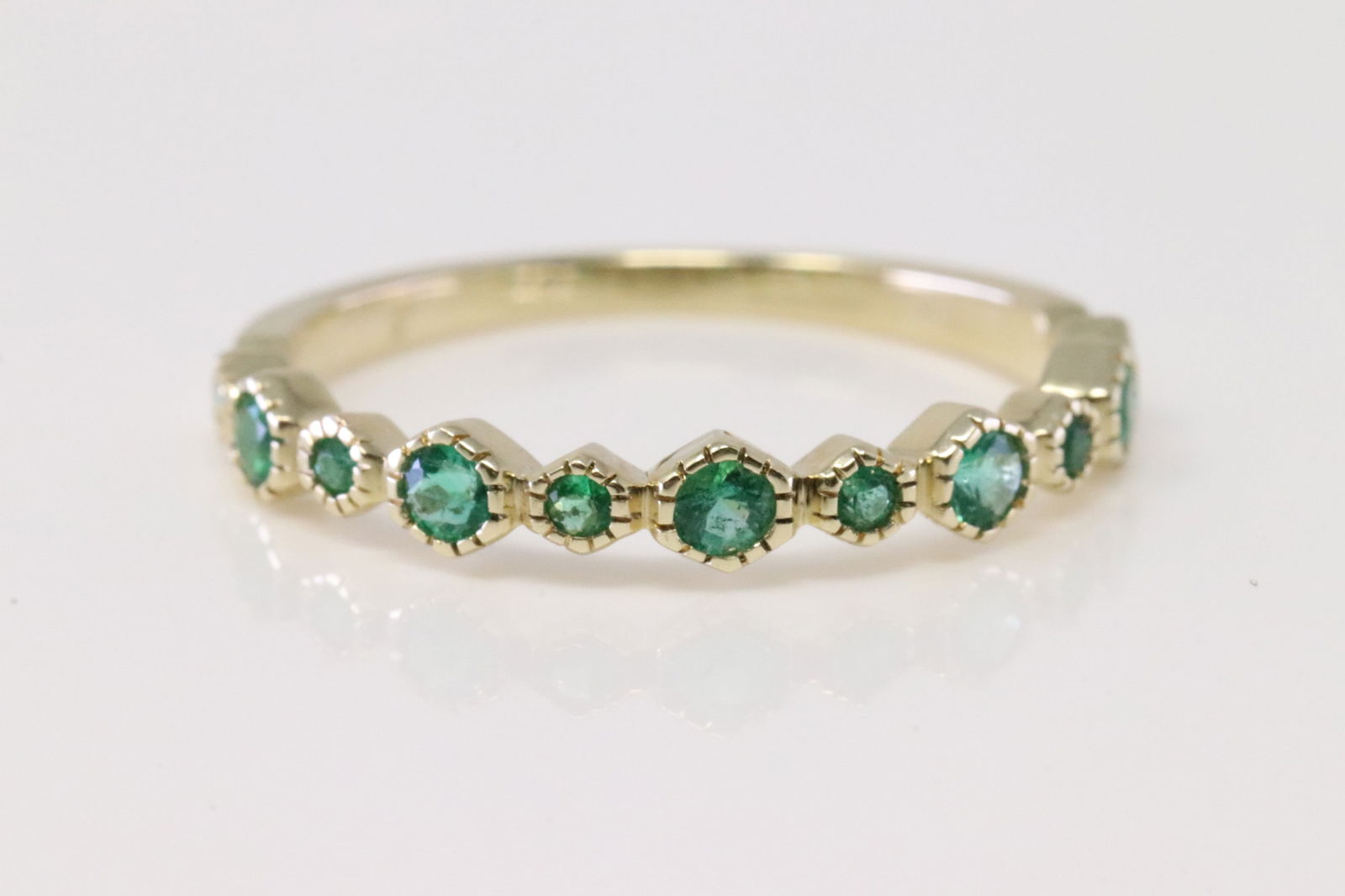 Emerald Ring 10Kt. (1 of 4)