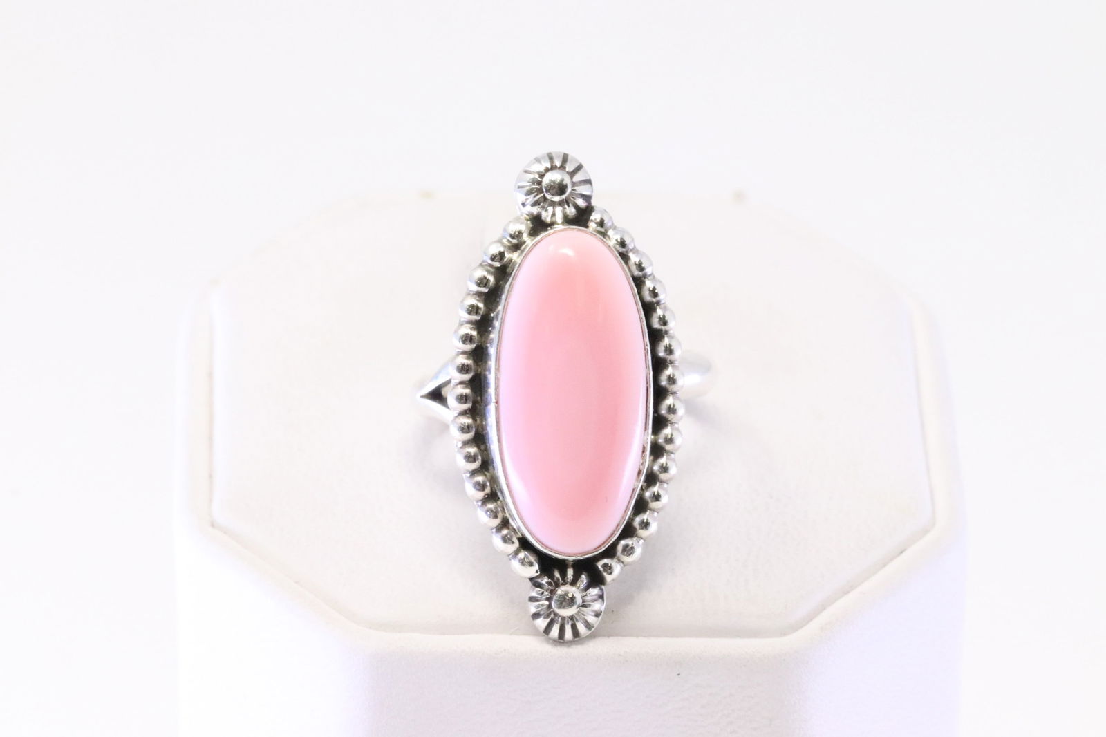 Native America Navajo Sterling Silver Pink Concho Shell Ring By Robert Shakey. (1 of 4)