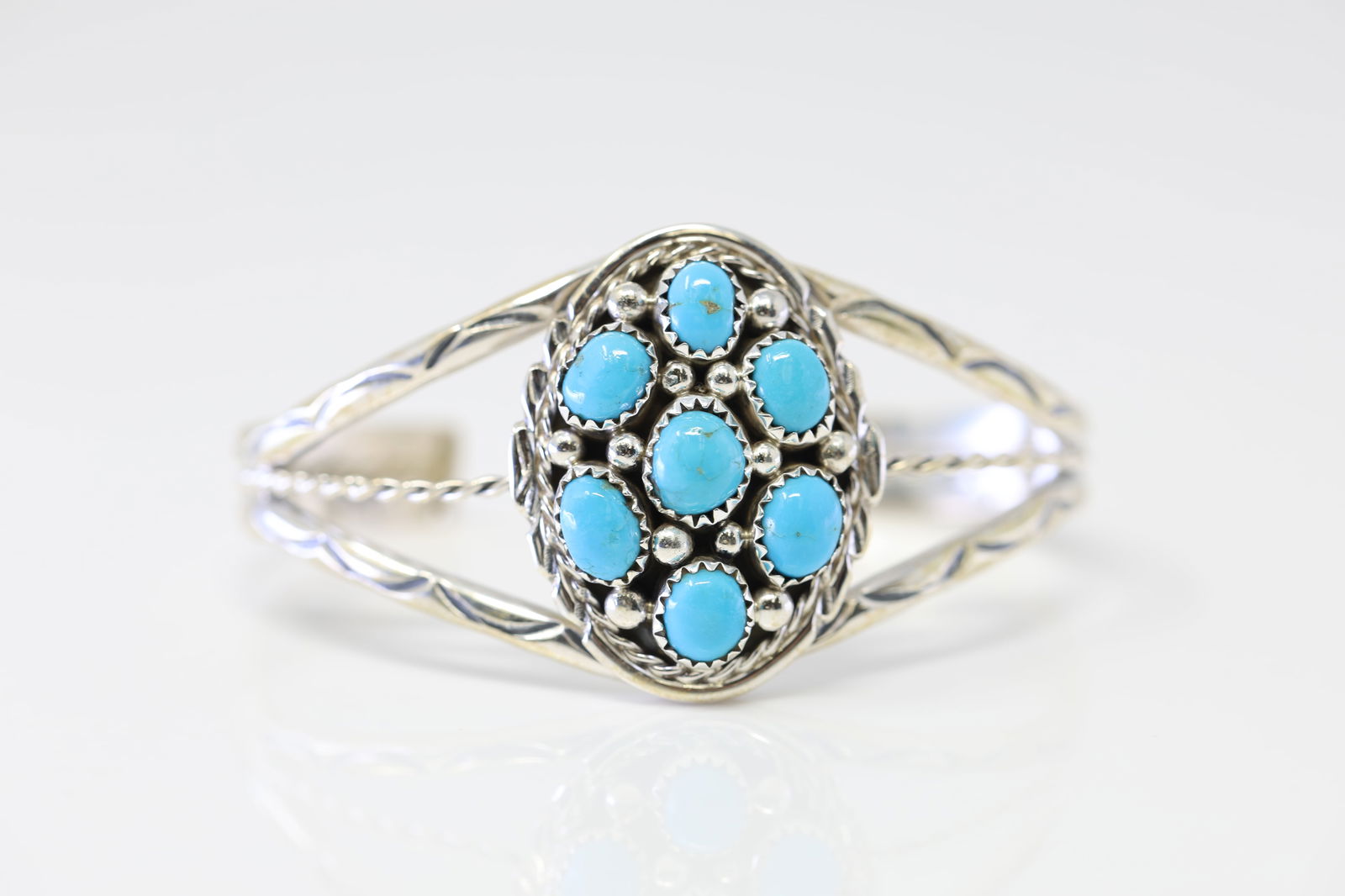 Native America Navajo Sterling Silver Turquoise Bracelet Cuff By M.Chee. (1 of 4)