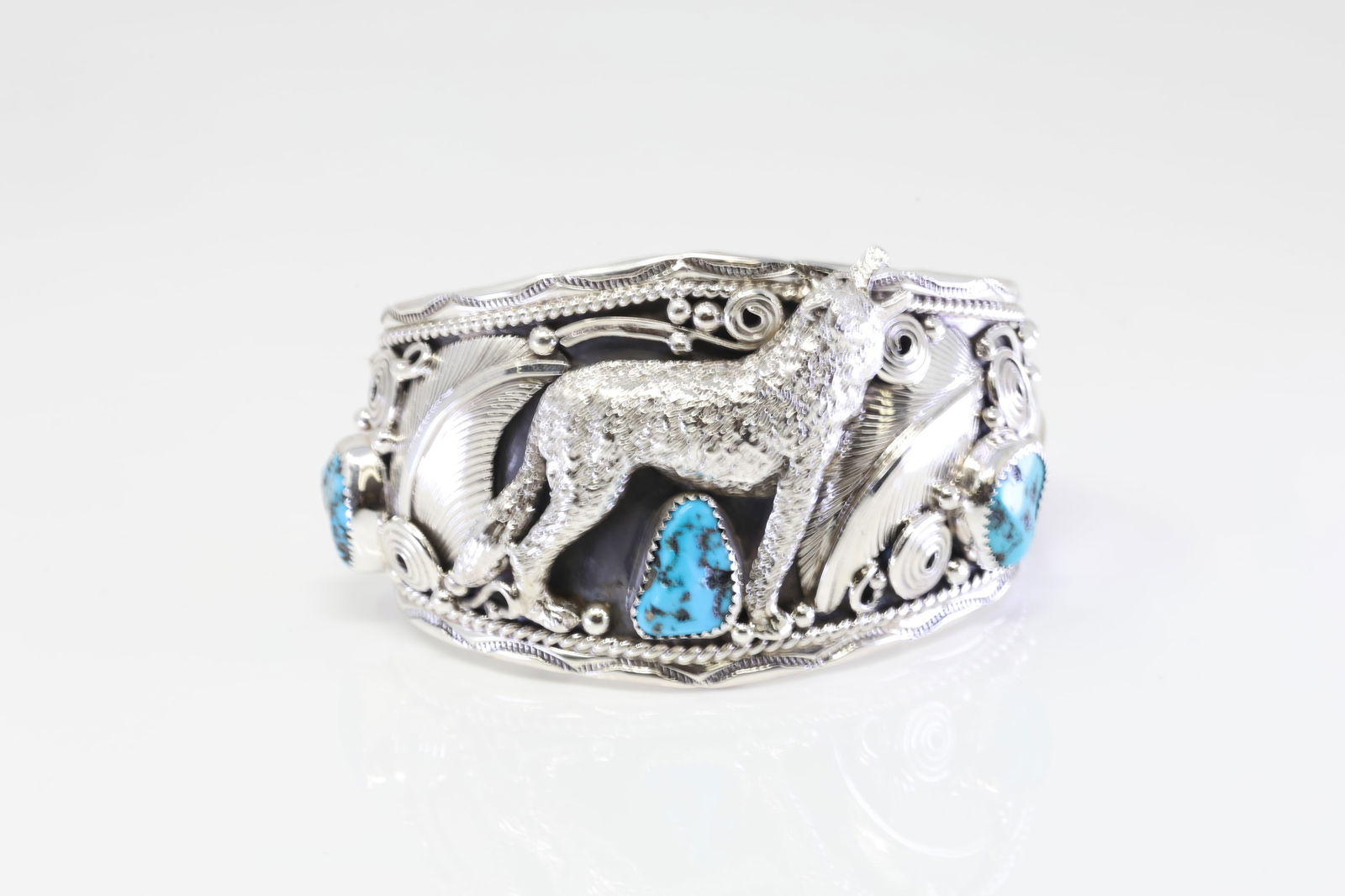 Native America Navajo Sterling Silver Turquoise Bracelet Wolf Cuff By Darrell Morgan. (1 of 4)