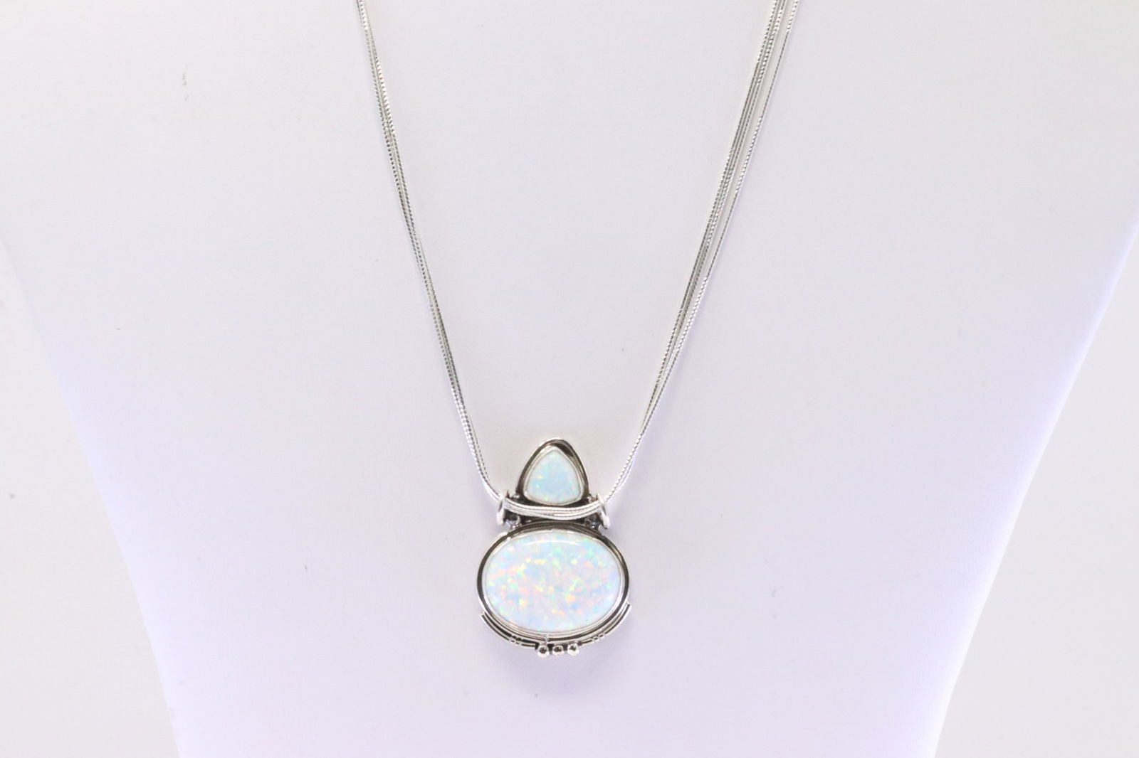 Native America Navajo Sterling Silver White Opal Necklace By Rita Largo. (1 of 4)
