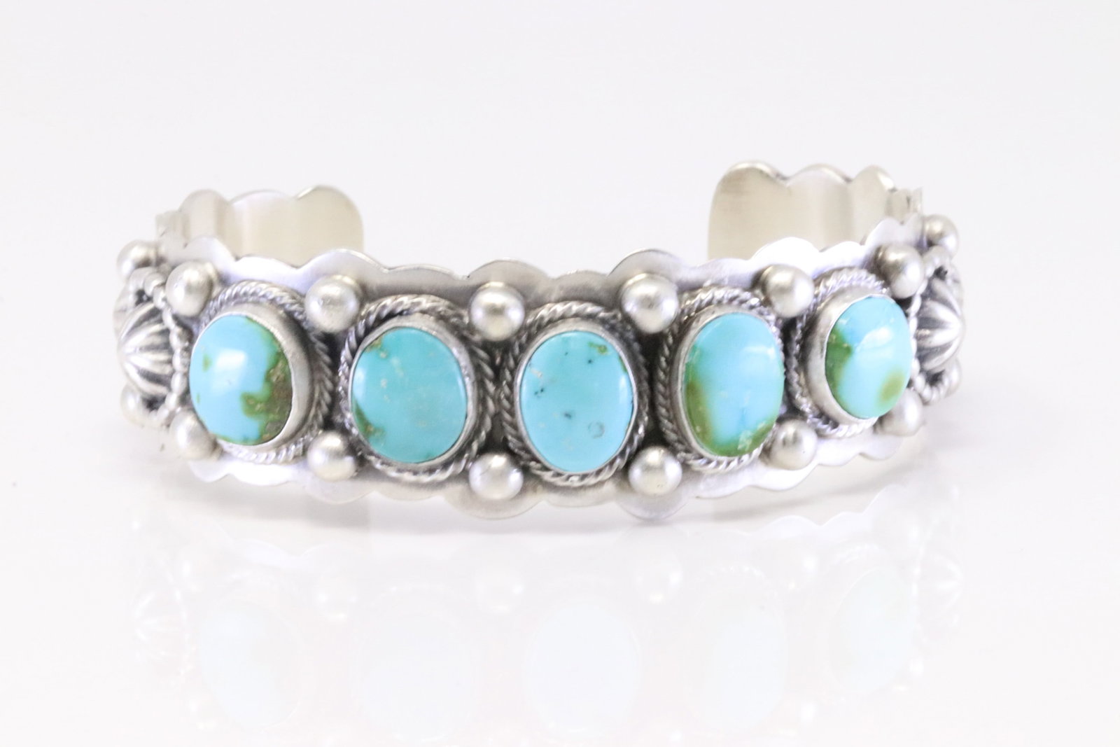 Native America Navajo Sterling Silver Sonora Gold Turquoise Bracelet Cuff By Tom Lewis.: This is a Native America Navajo Sterling Silver Sonora Gold Turquoise Bracelet Cuff By Tom Lewis.