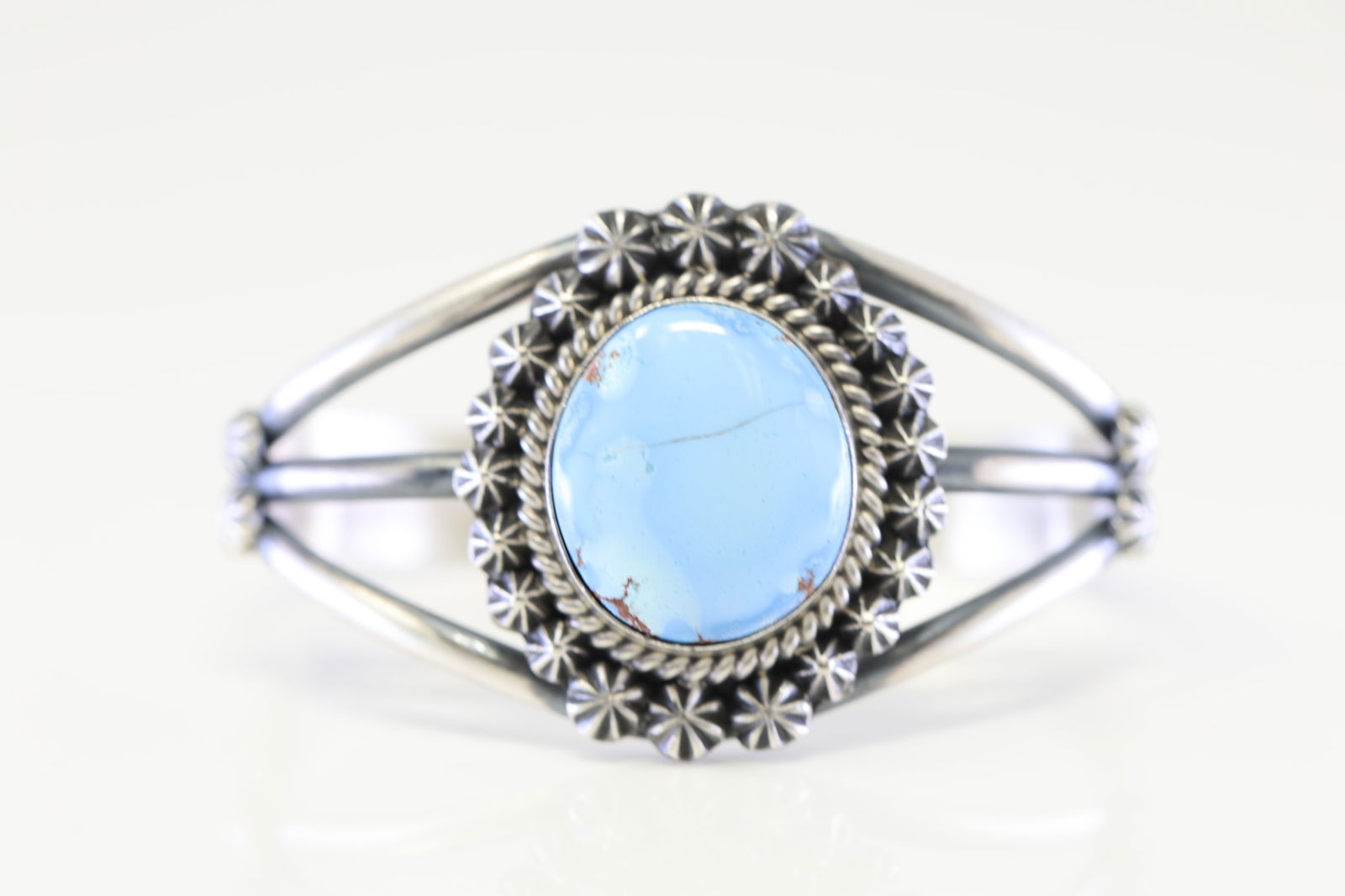 Native America Navajo Sterling Silver Golden Hills Turquoise Bracelet Cuff By Ray Delgarito. (1 of 4)