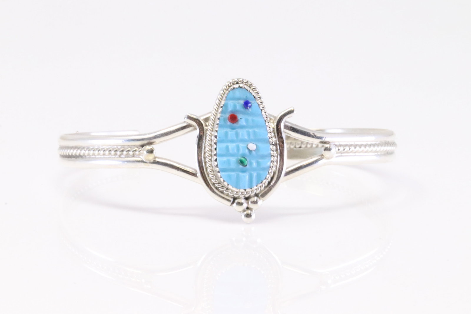 Native America Zuni Sterling Silver Turquoise Corn Bracelet By Beverly State.: This is a Native America Zuni Sterling Silver Turquoise Corn Bracelet By Beverly State.