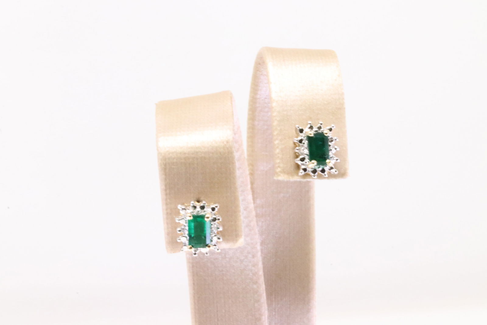 Emerald & Diamond Stud Earring 10Kt. (1 of 4)