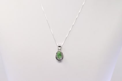 Native America Navajo Sterling Silver Sonora Gold Turquoise Pendant with A 925 Necklace.