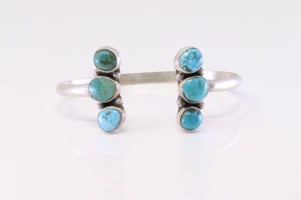Native America Navajo Sterling Silver Kingman Turquoise Bracelet Cuff By Geraldine James.