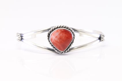 Native America Navajo Sterling Silver Spiny Oyster Bracelet Cuff By Augustine Largo.